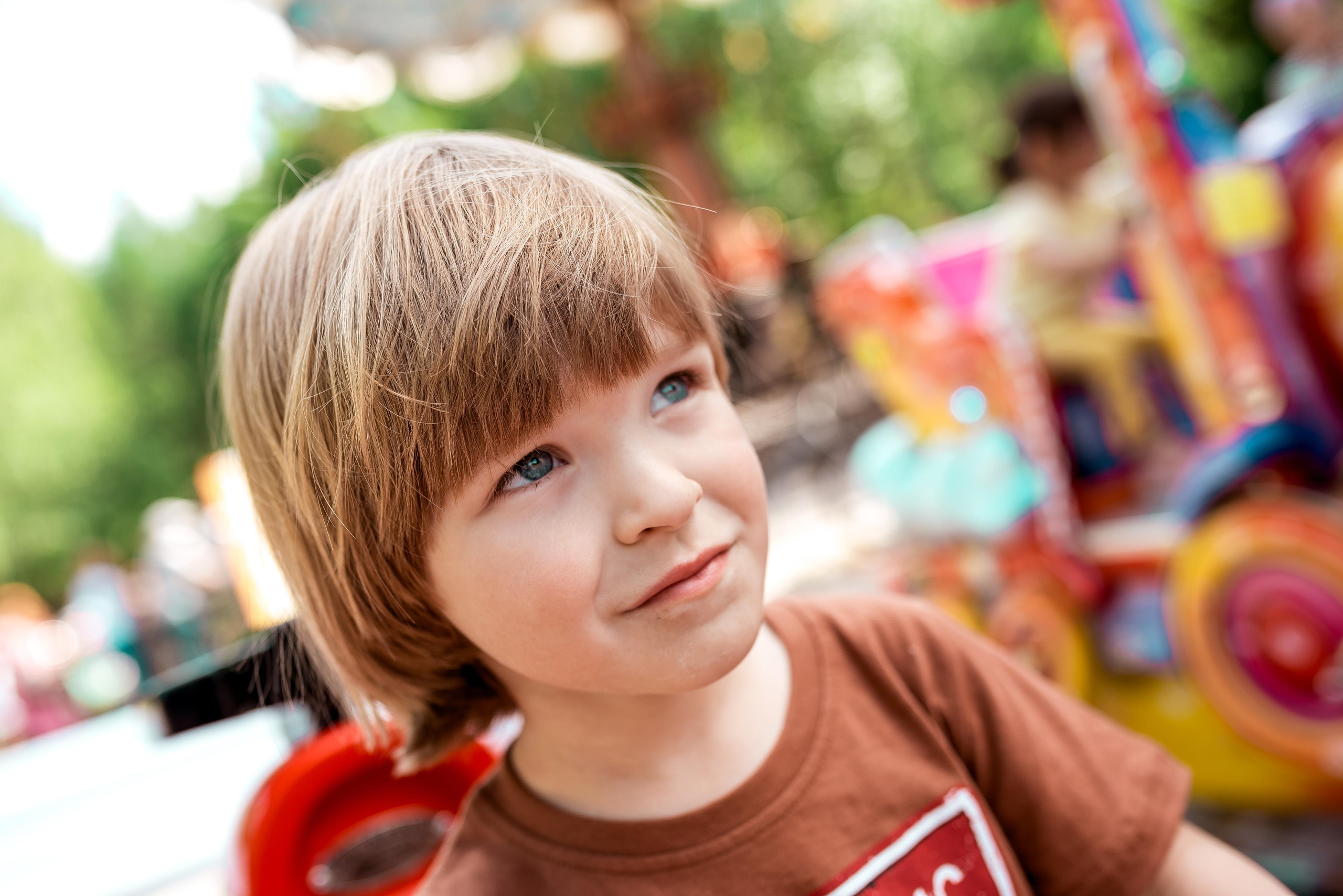 Федя (прогулочная фотосессия ЦПКиО Маяковского). Фотограф новорожденных в Екатеринбурге Лена Ильина