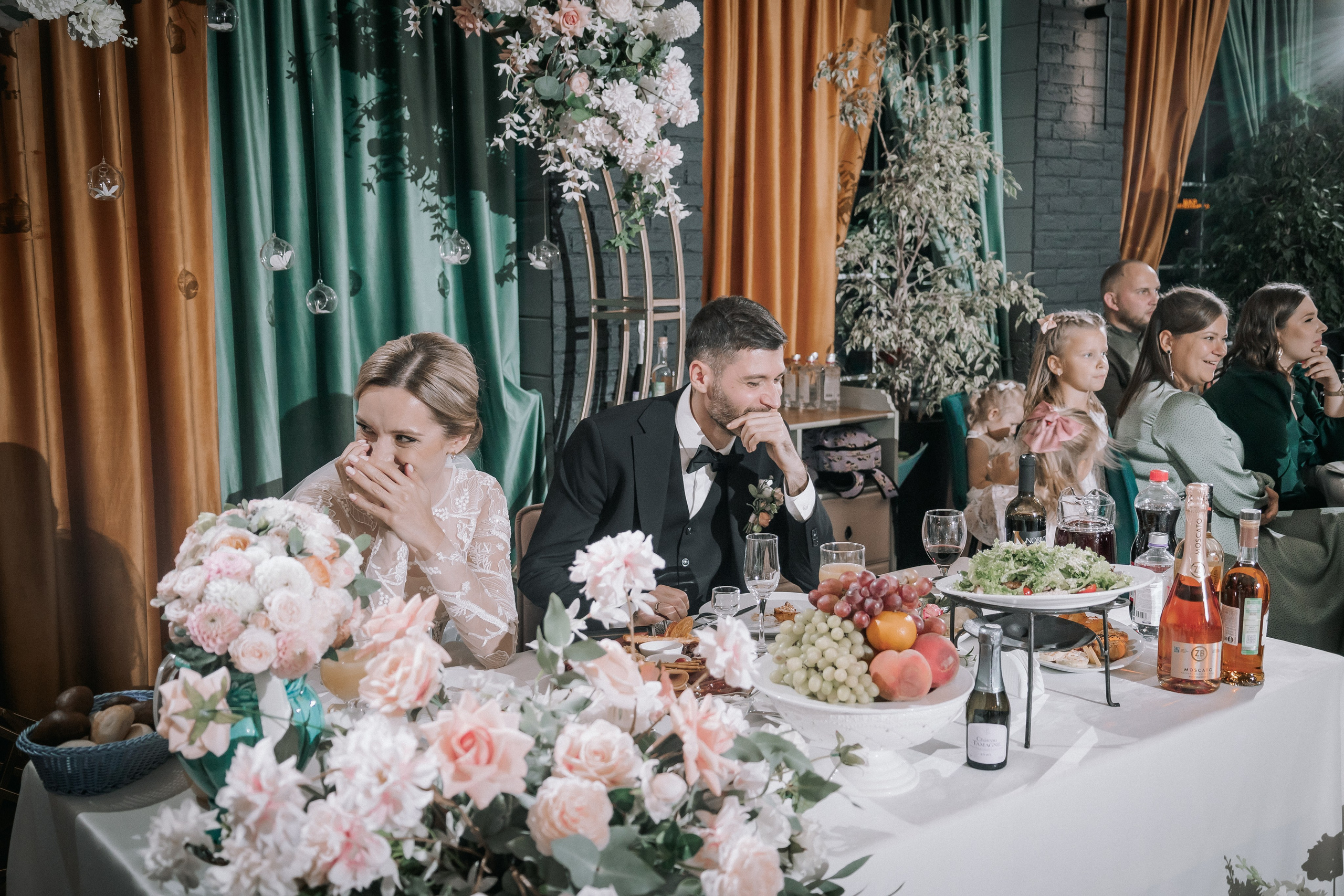 Свадебный день. Дарья и Джем. Свадебная фотография. Арина Рубах