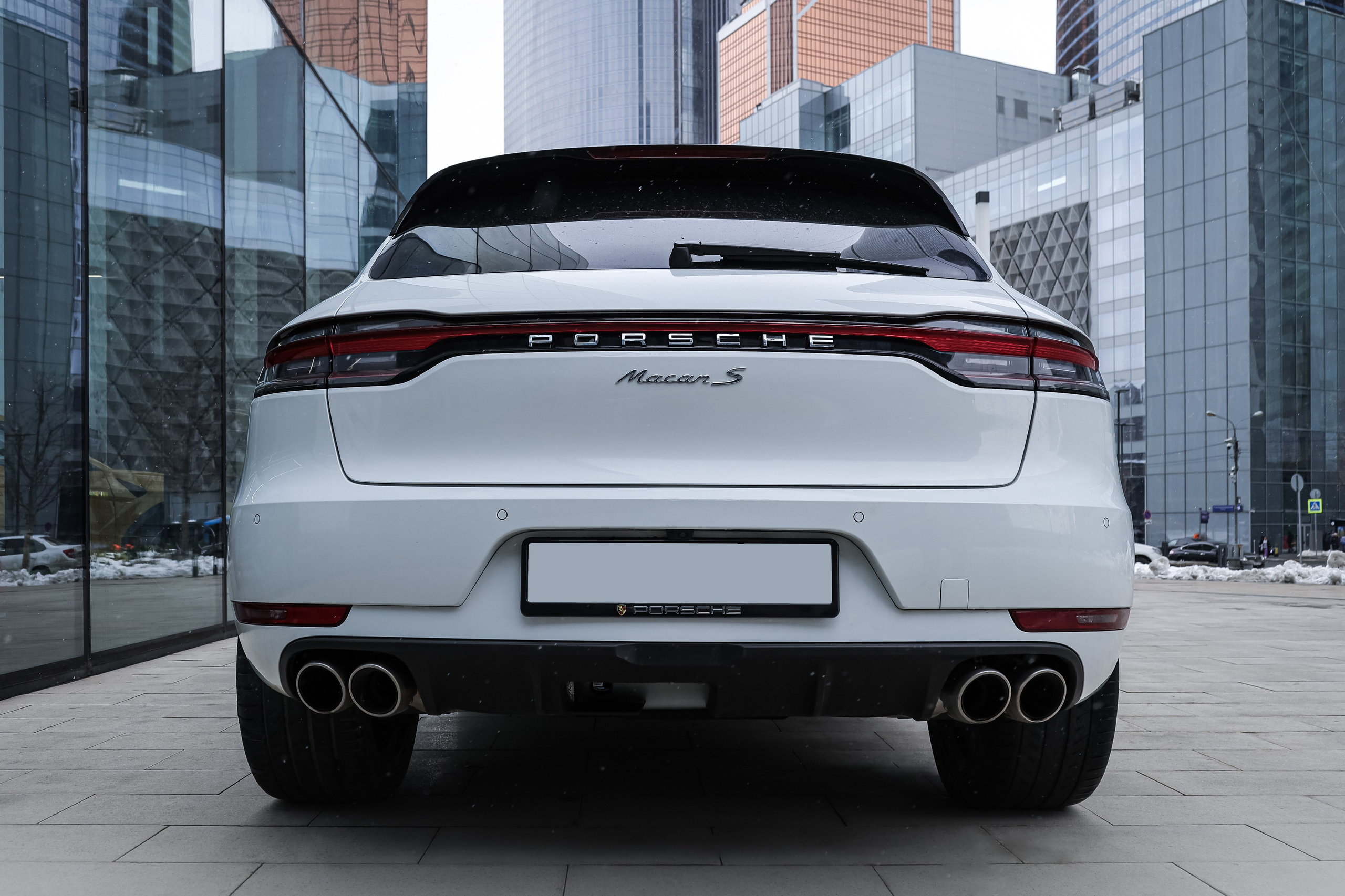 2021 PORSCHE MACAN S. Mixturecaptures