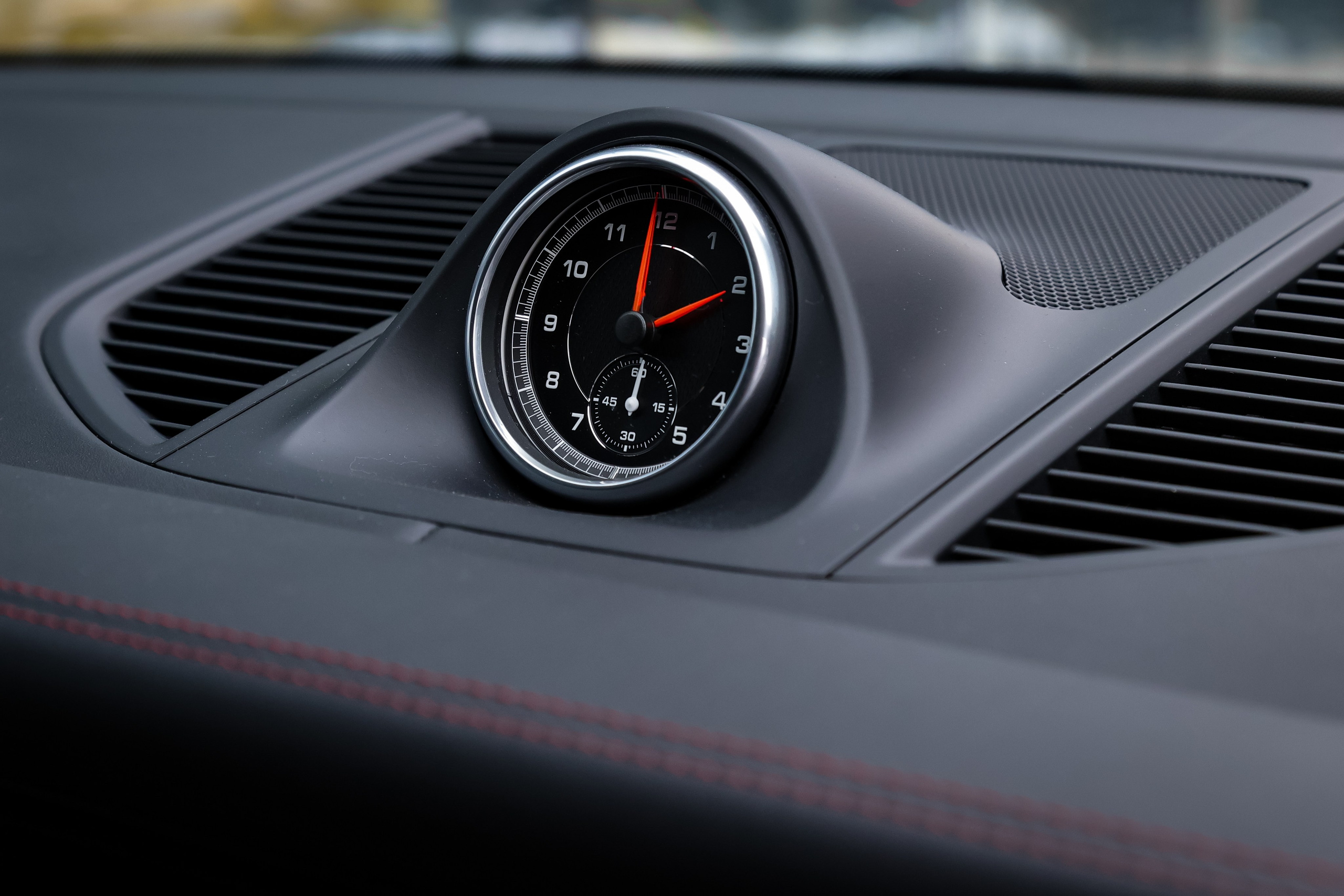 2021 PORSCHE MACAN S. Mixturecaptures