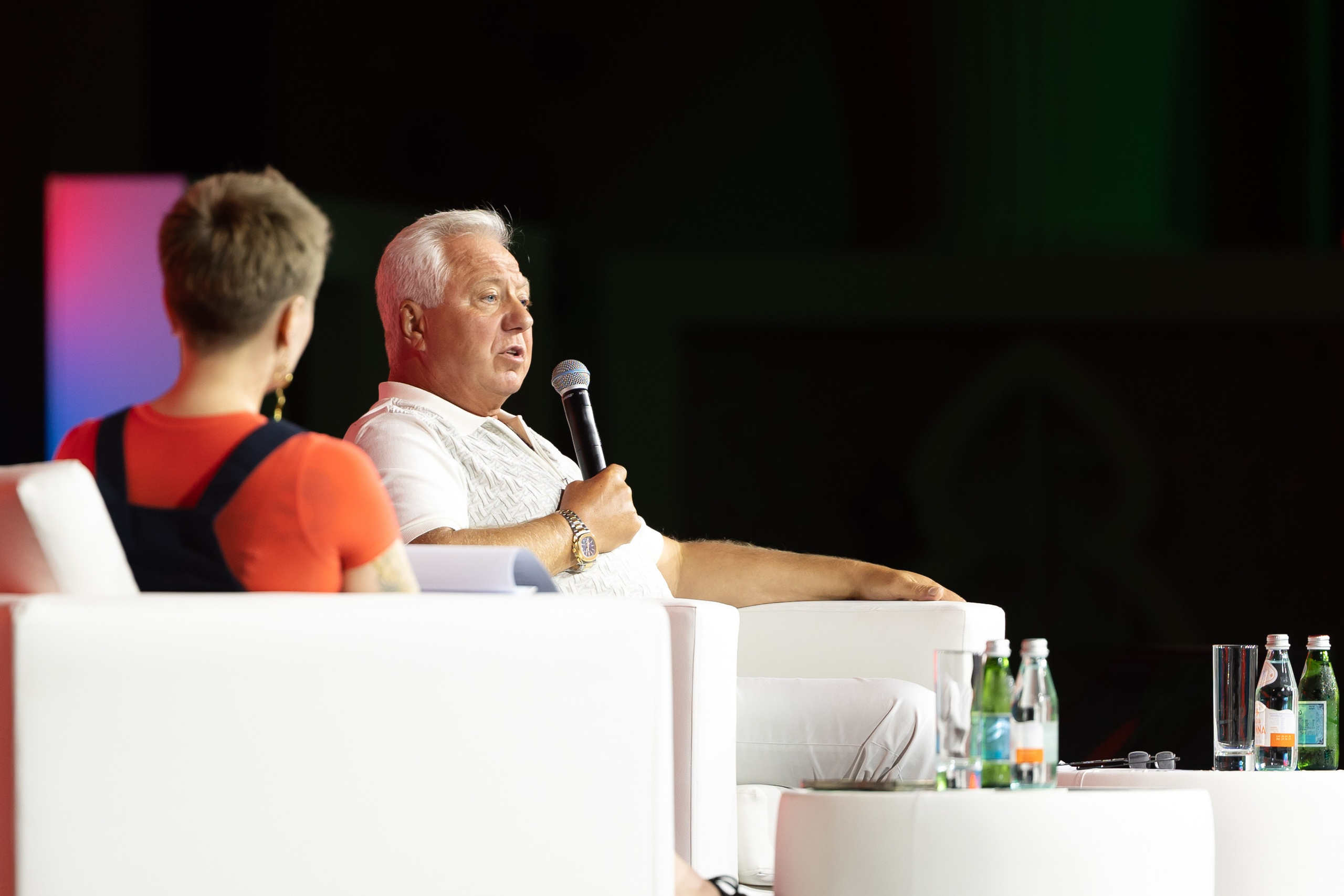 Точка Притяжения / Дубай. Фотограф Юлия Назарова