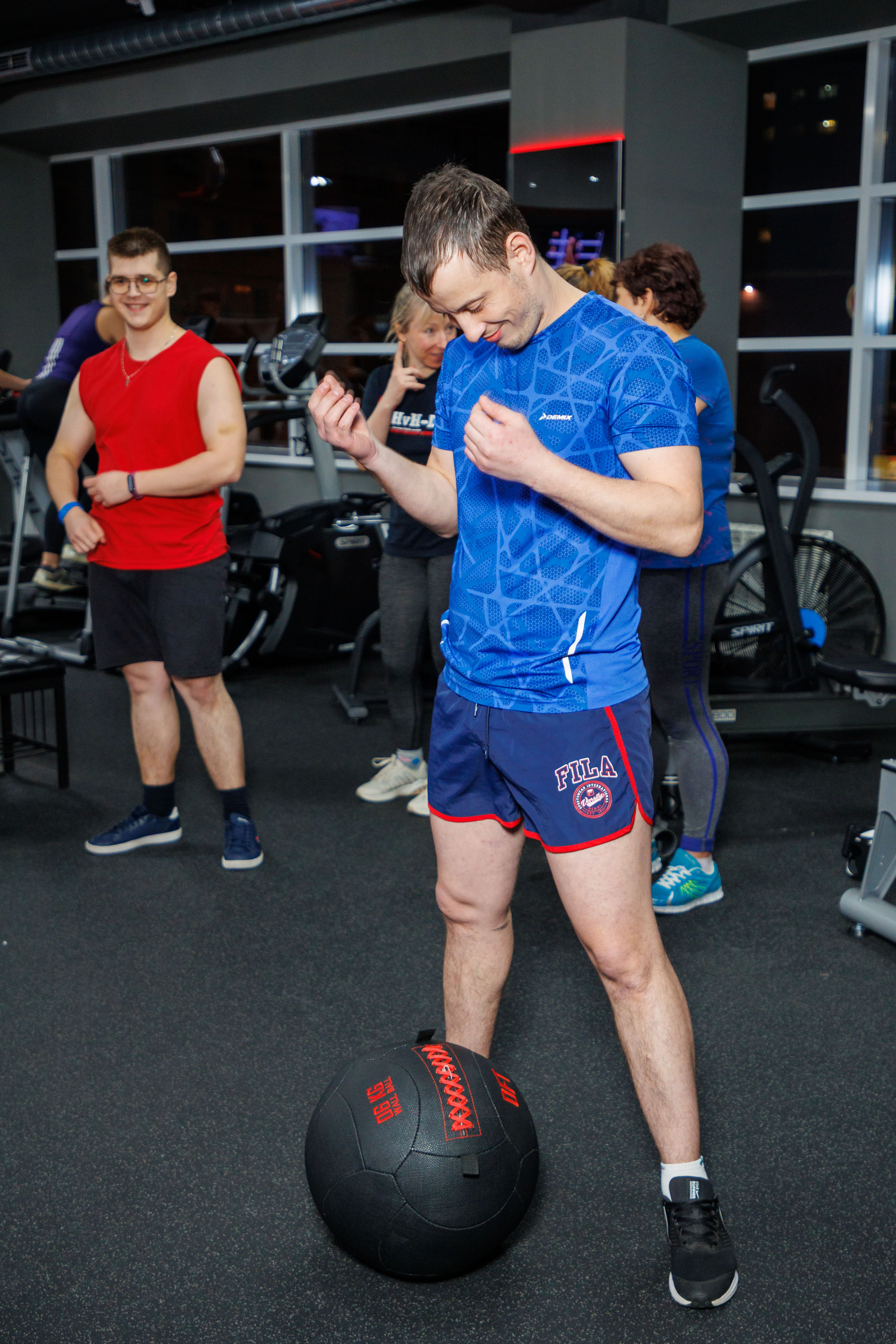 Турнир «ОБЪЕДИНЯЯ СЕРДЦА» в фитнес-центре. Коммерческий фотограф Андрей Тремасов