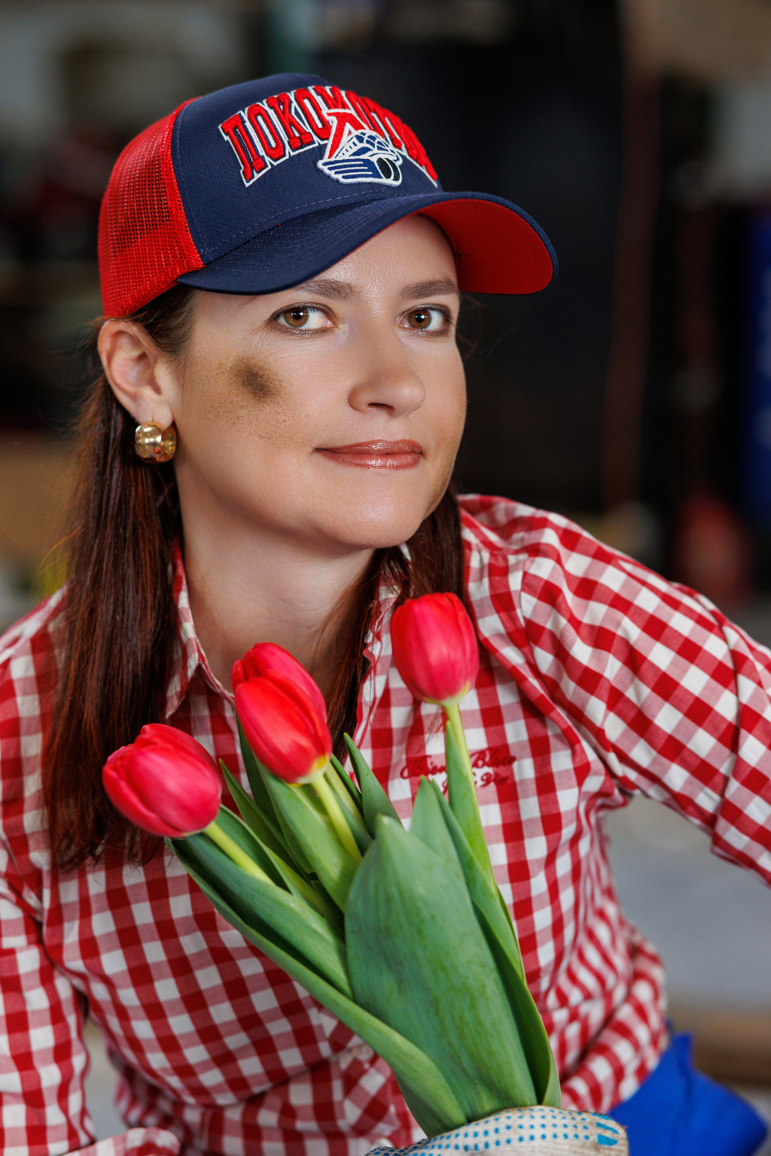 Съёмка для девушки в автосервисе. Коммерческий фотограф Андрей Тремасов