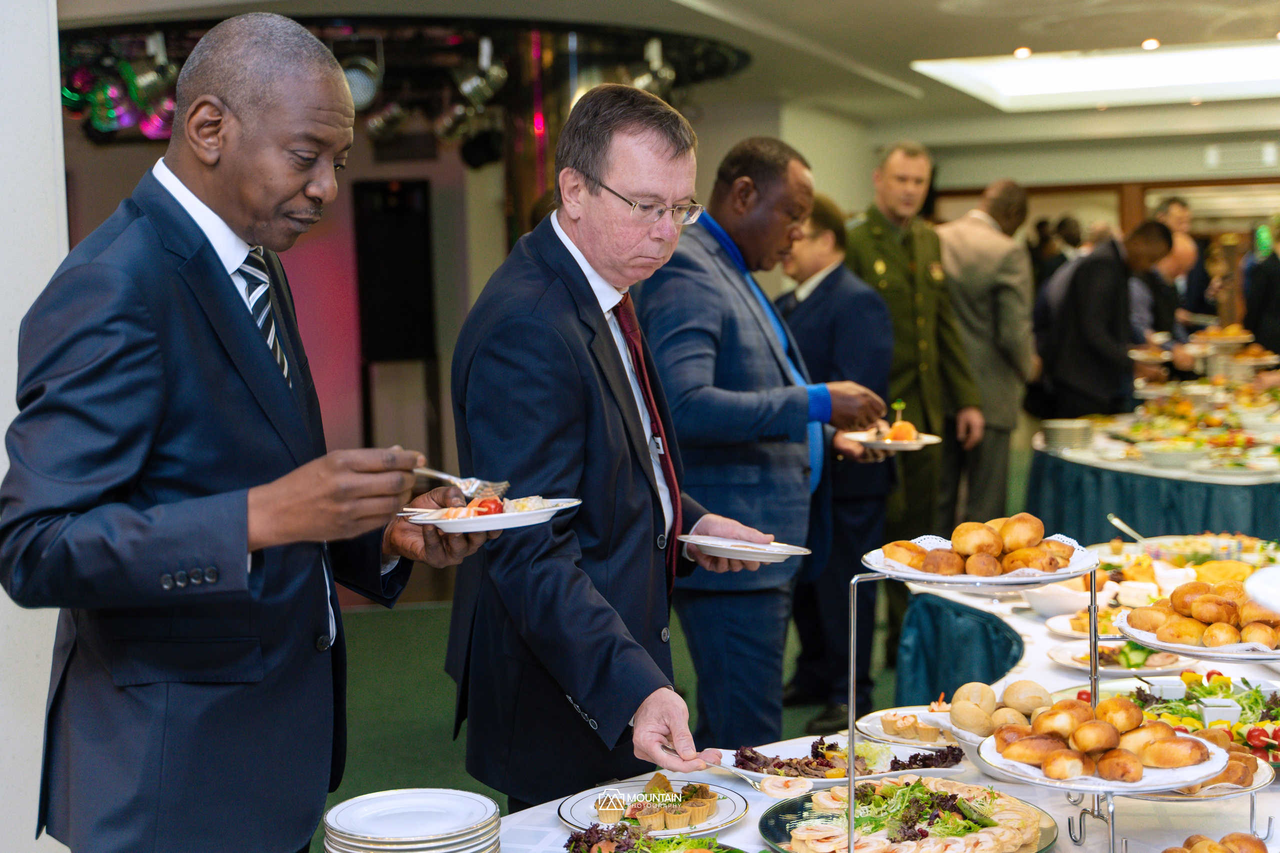 Rwanda 60 years celebratin of diplomatic relation with Russia. Я занимаюсь событийной, свадебной, товарной, студийной… фотографией