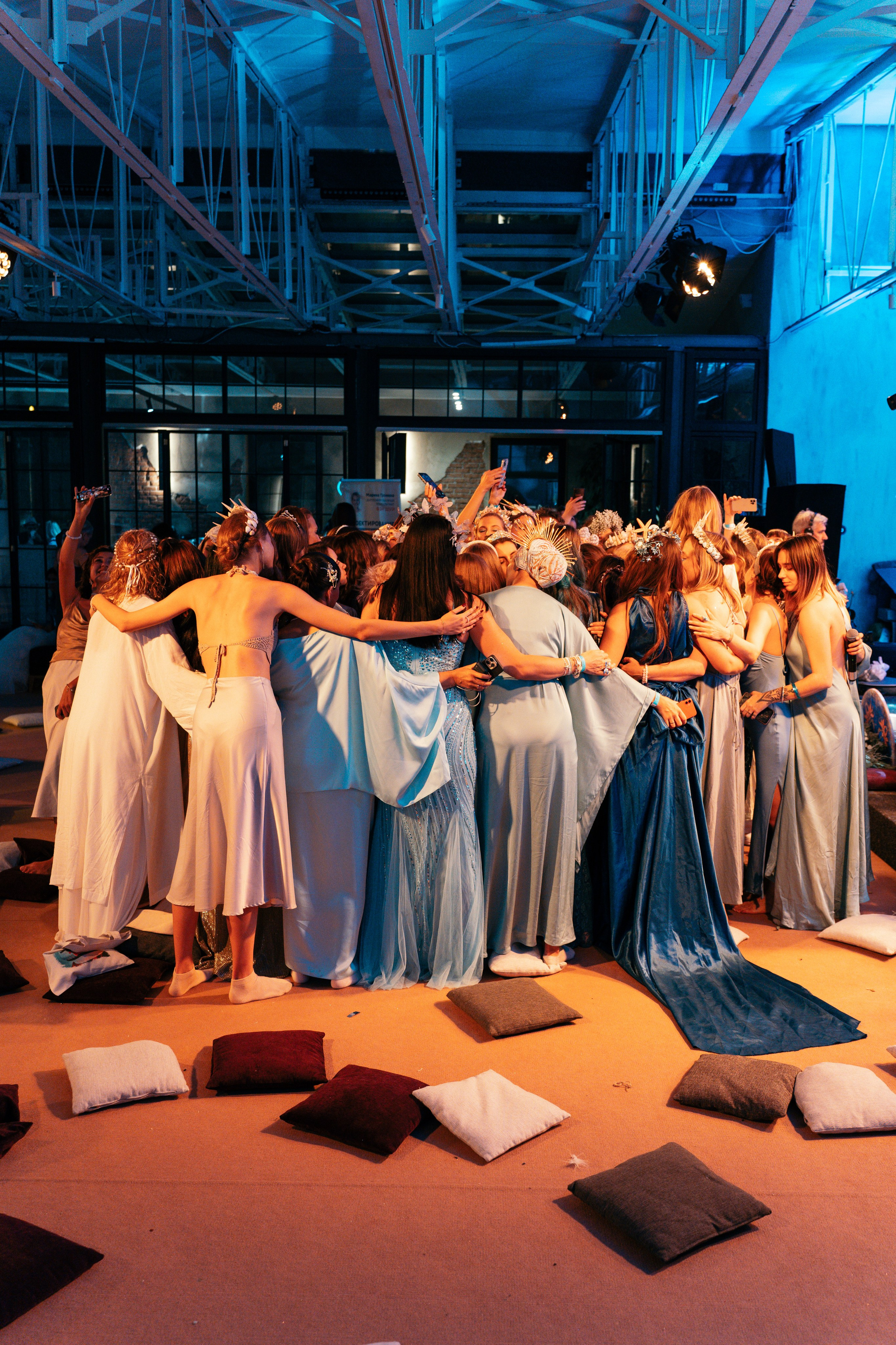 Festival Umerotvorine By Pramika. Я занимаюсь событийной, свадебной, товарной, студийной… фотографией