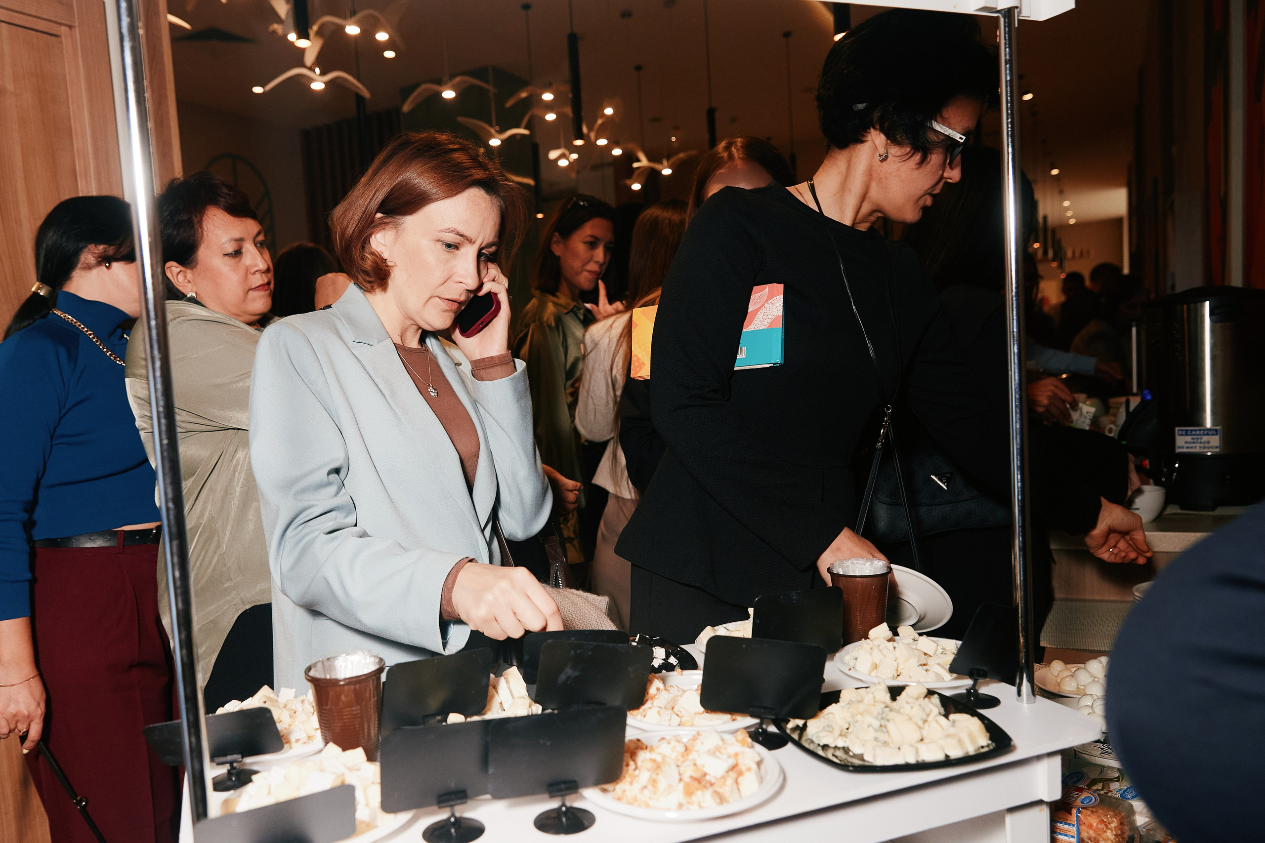 Современная женщина в Hilton 26.10. Свадебный репортажный фотограф краснодар максим дремов дрёмов фотосессия студия цена