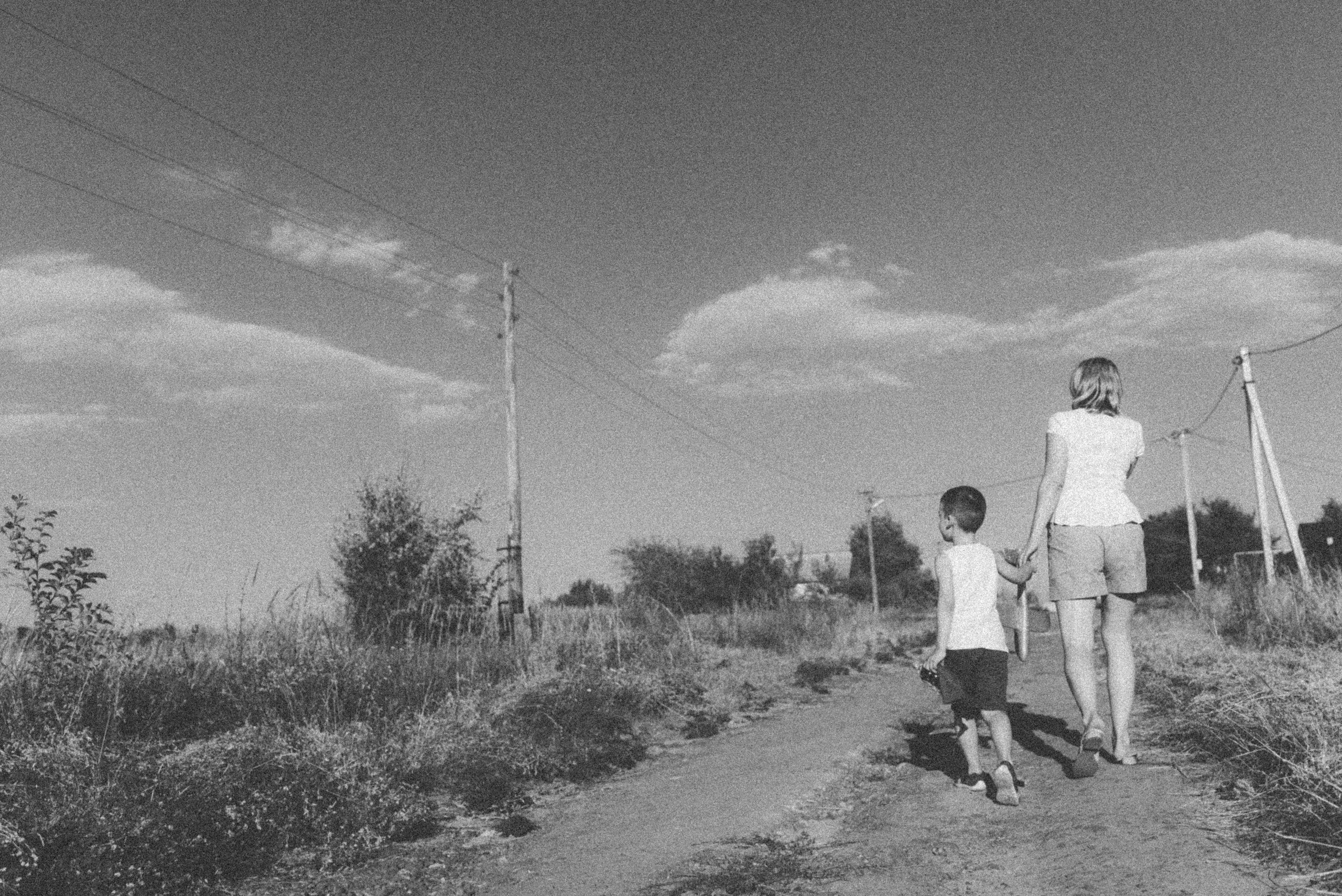 У бабушки в гостях. Свадебный фотограф — фотограф на свадьбу в Воронеже — Свадебное фото