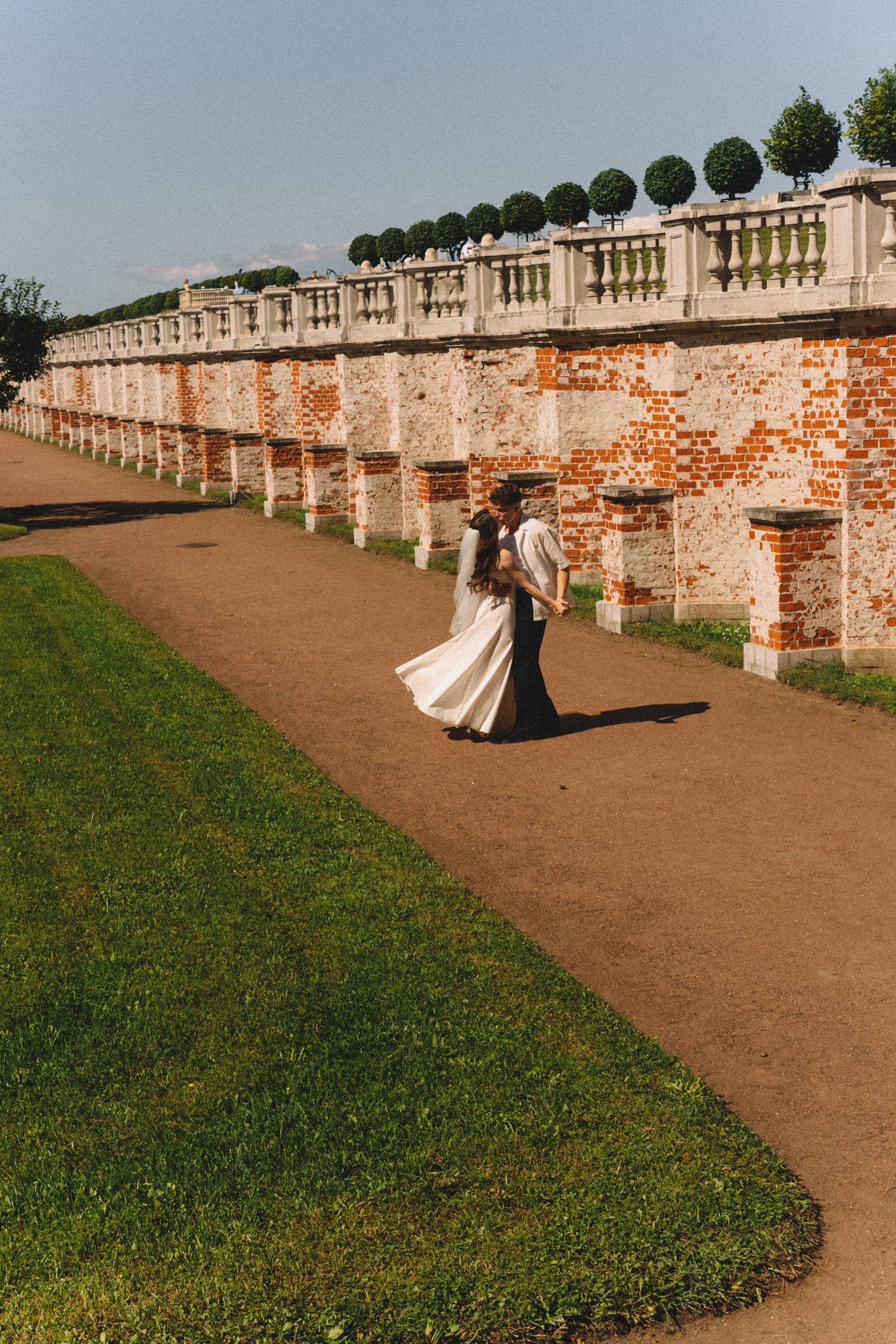 СВАДЕБНАЯ СЬЕМКА В ПЕТЕРГОФЕ И СЬЕМКА РЕПОРТАЖА В ЗАГСЕ ПЕТЕРГОФА. Профессиональный фотограф, Санкт-Петербург — Виктория Богомолова