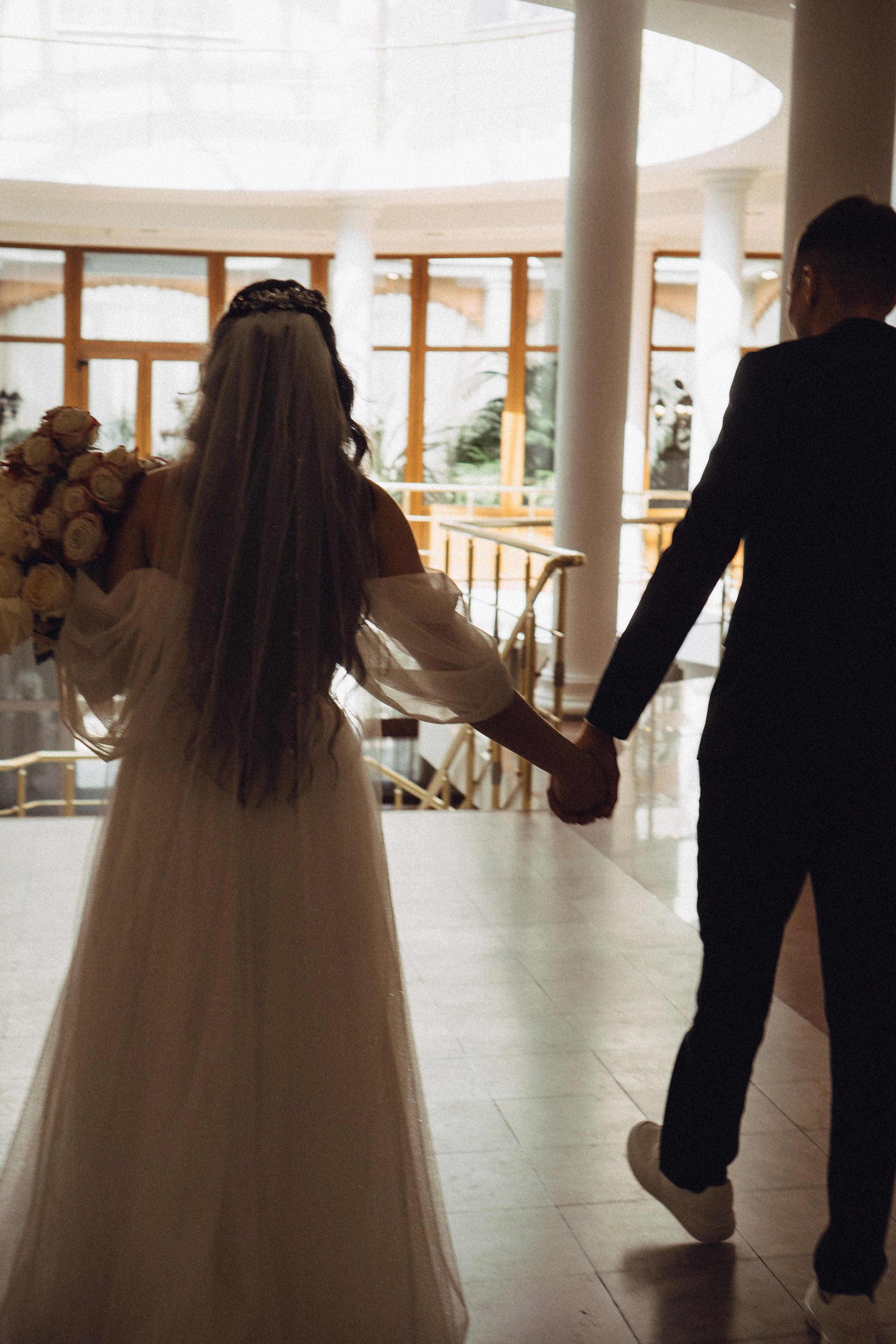 СВАДЕБНАЯ СЬЕМК В ПАРКЕ 300-ЛЕТИЯ. Профессиональный фотограф, Санкт-Петербург — Виктория Богомолова