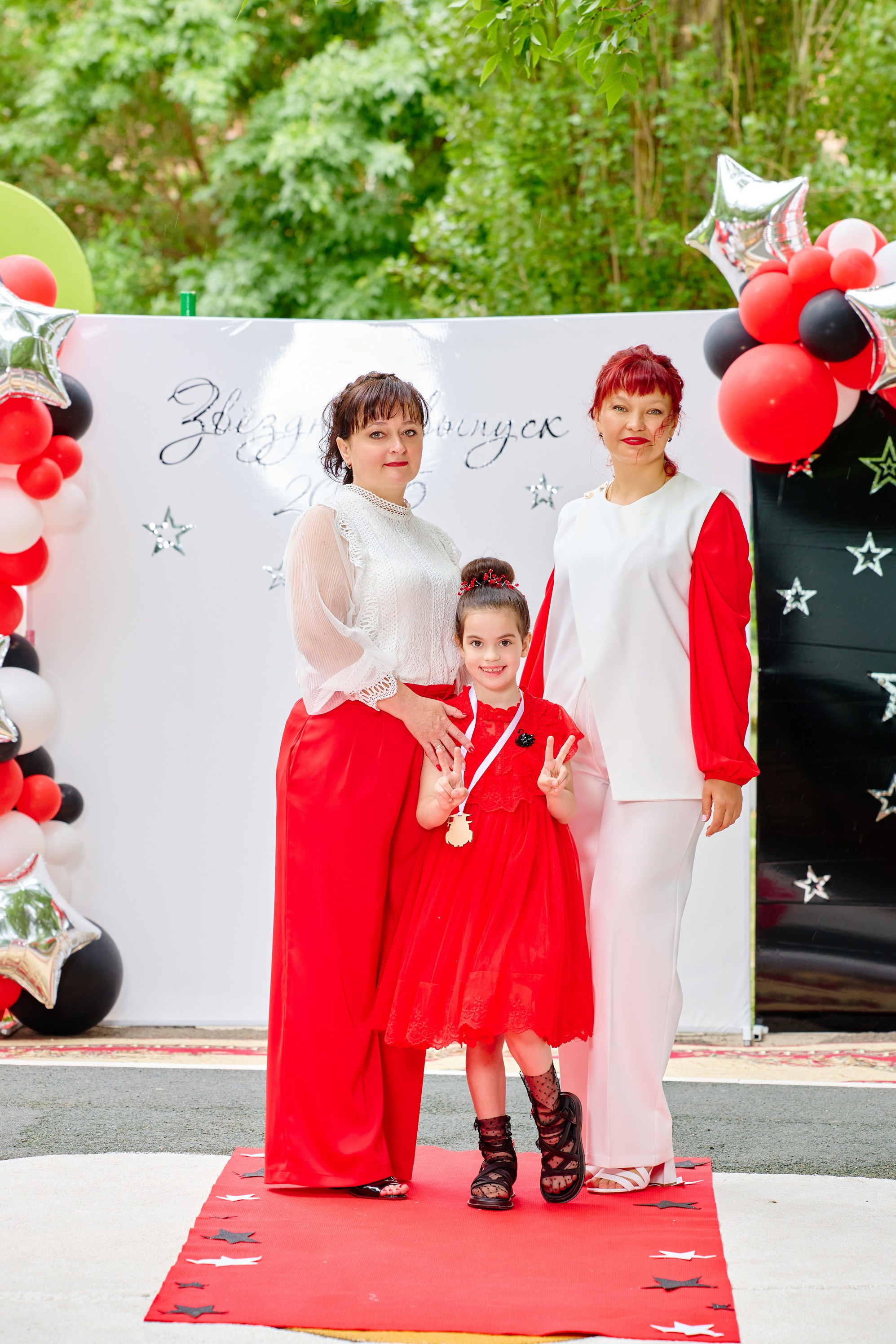 Выпускной 45 сад. Фотограф Выпускные альбомы Таганрог Сергей Коробченко