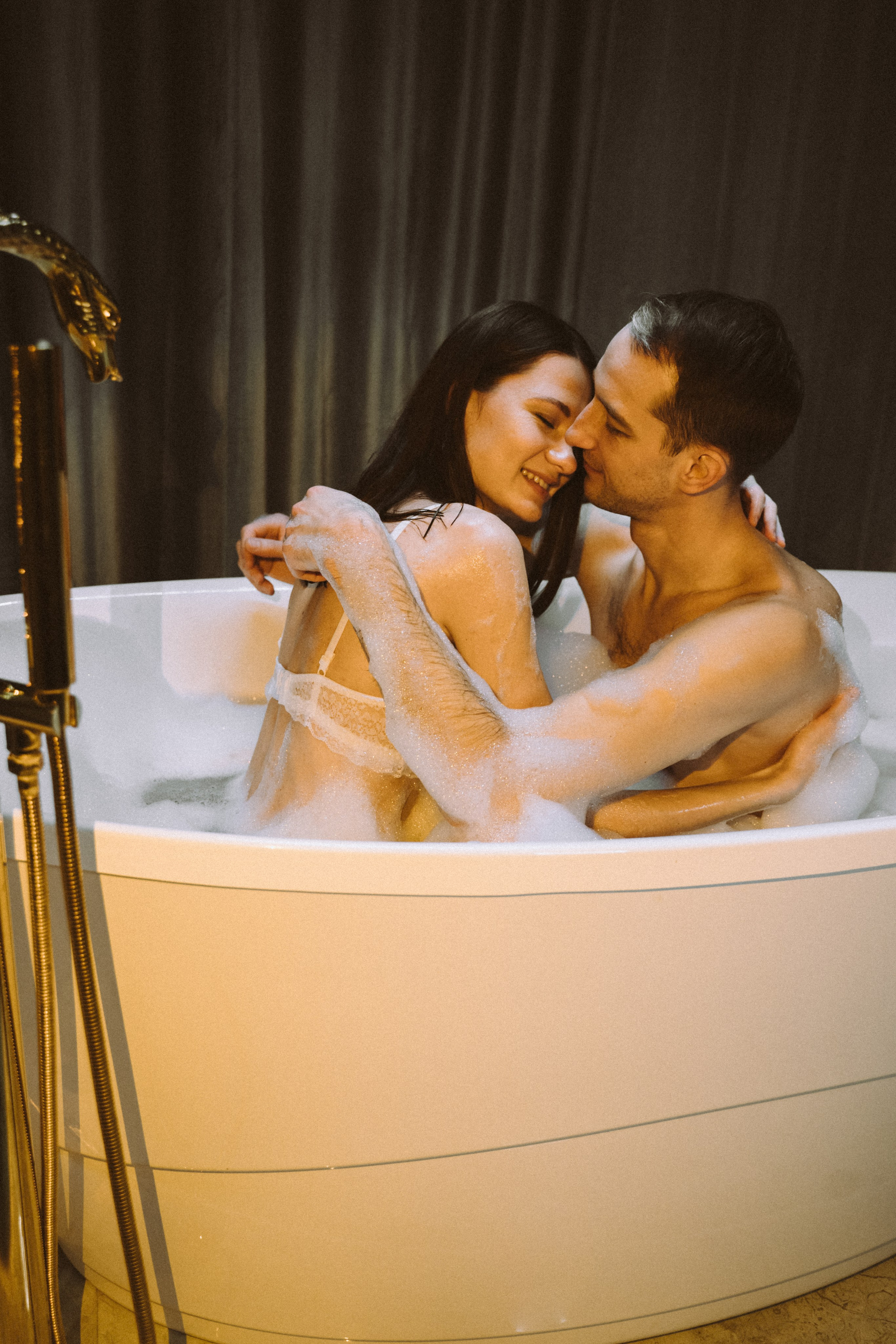 Чувственное лав стори Елены и Артема. Свадебный фотограф Юлия Копылова