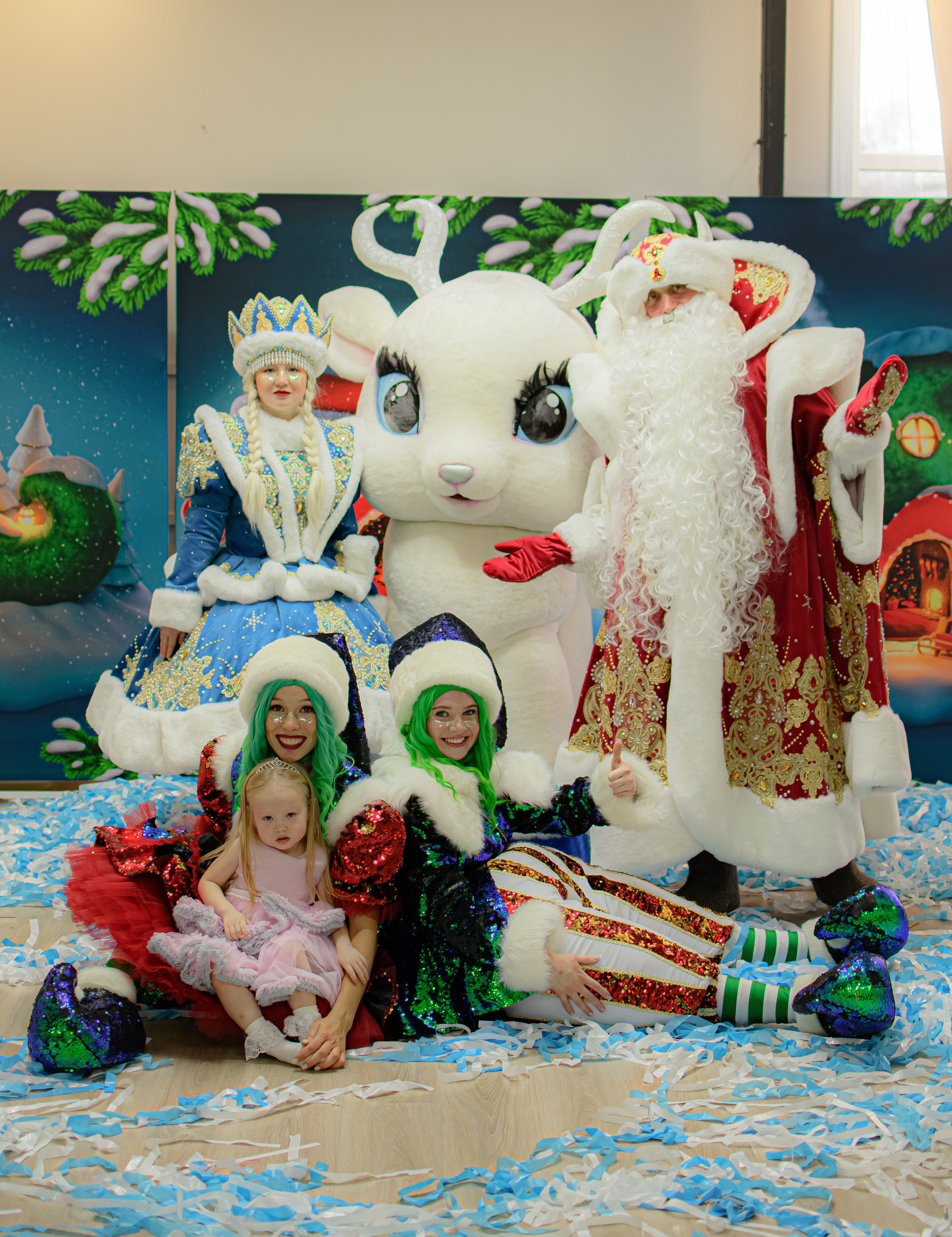 HAPPY NEW YEAR. Photokarish