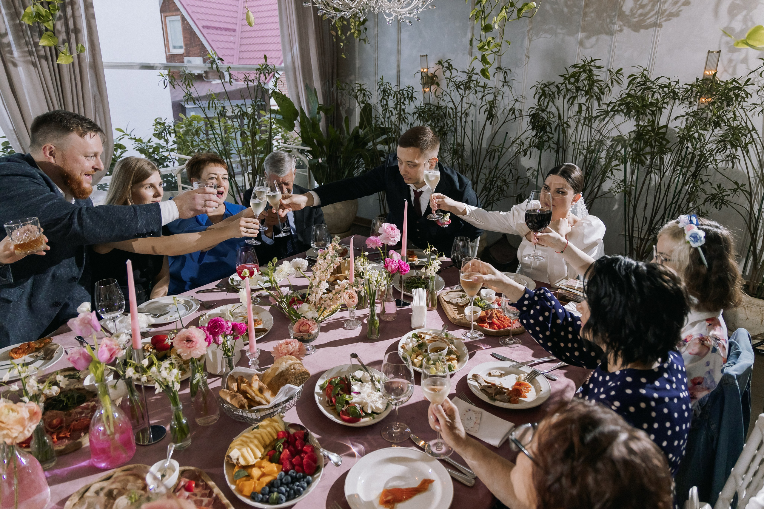 Яна и Святослав. Свадебный день. Свадебная фотография. Арина Рубах