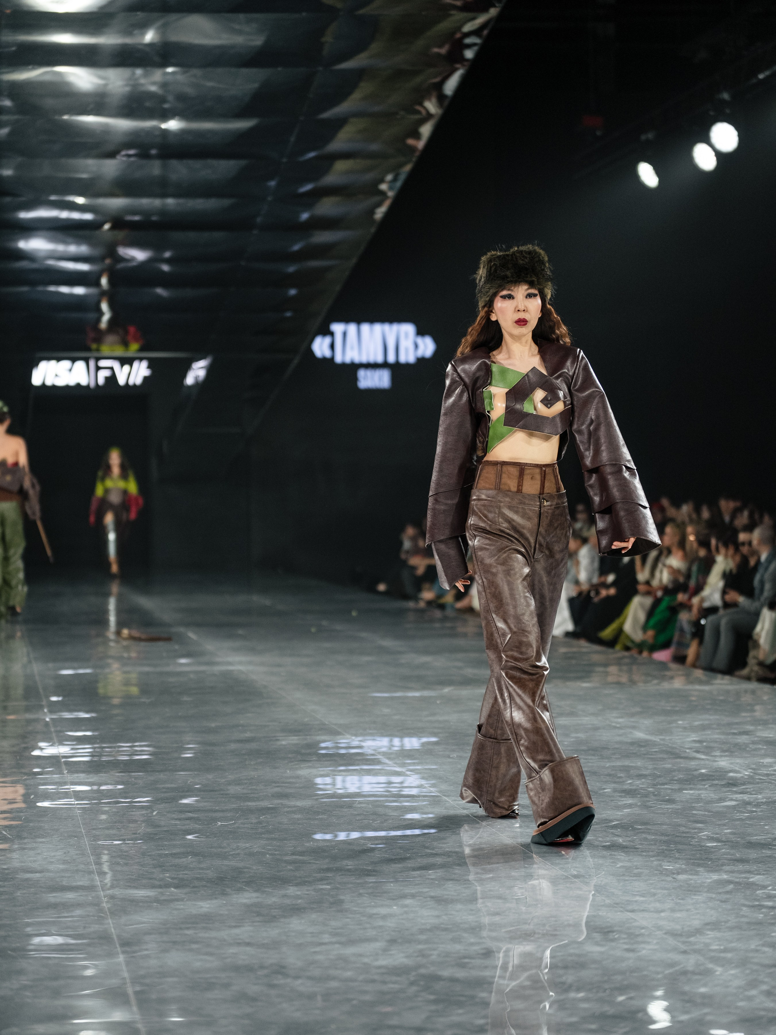 Visa Fashion Week SAKH. Сайт Алматинского НЮ АРТ, будуар и фэшн фотографа Дениса Карпенко