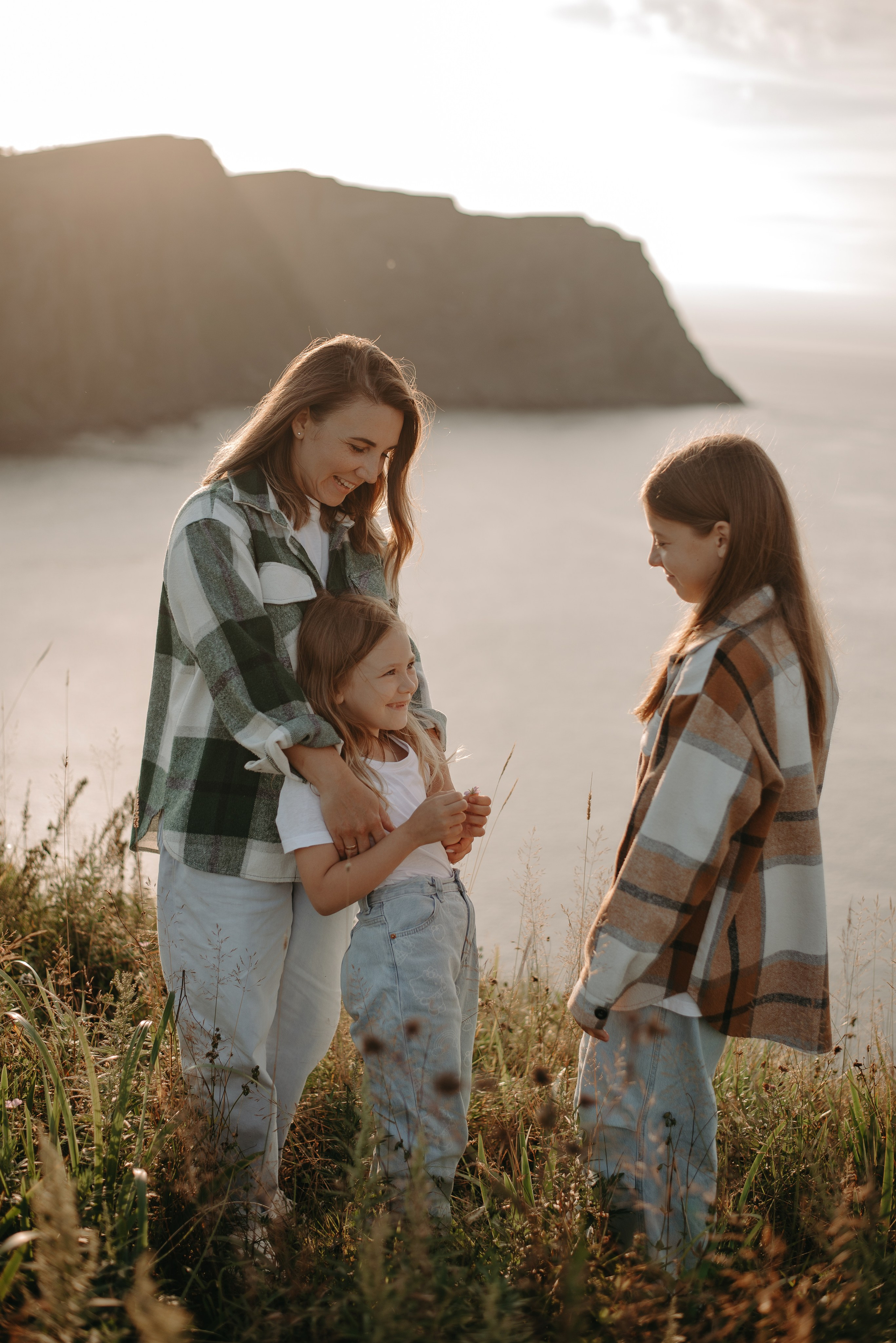 Наташа, Соня и Ксюша. Ирина Метелица фотограф на Шикотане