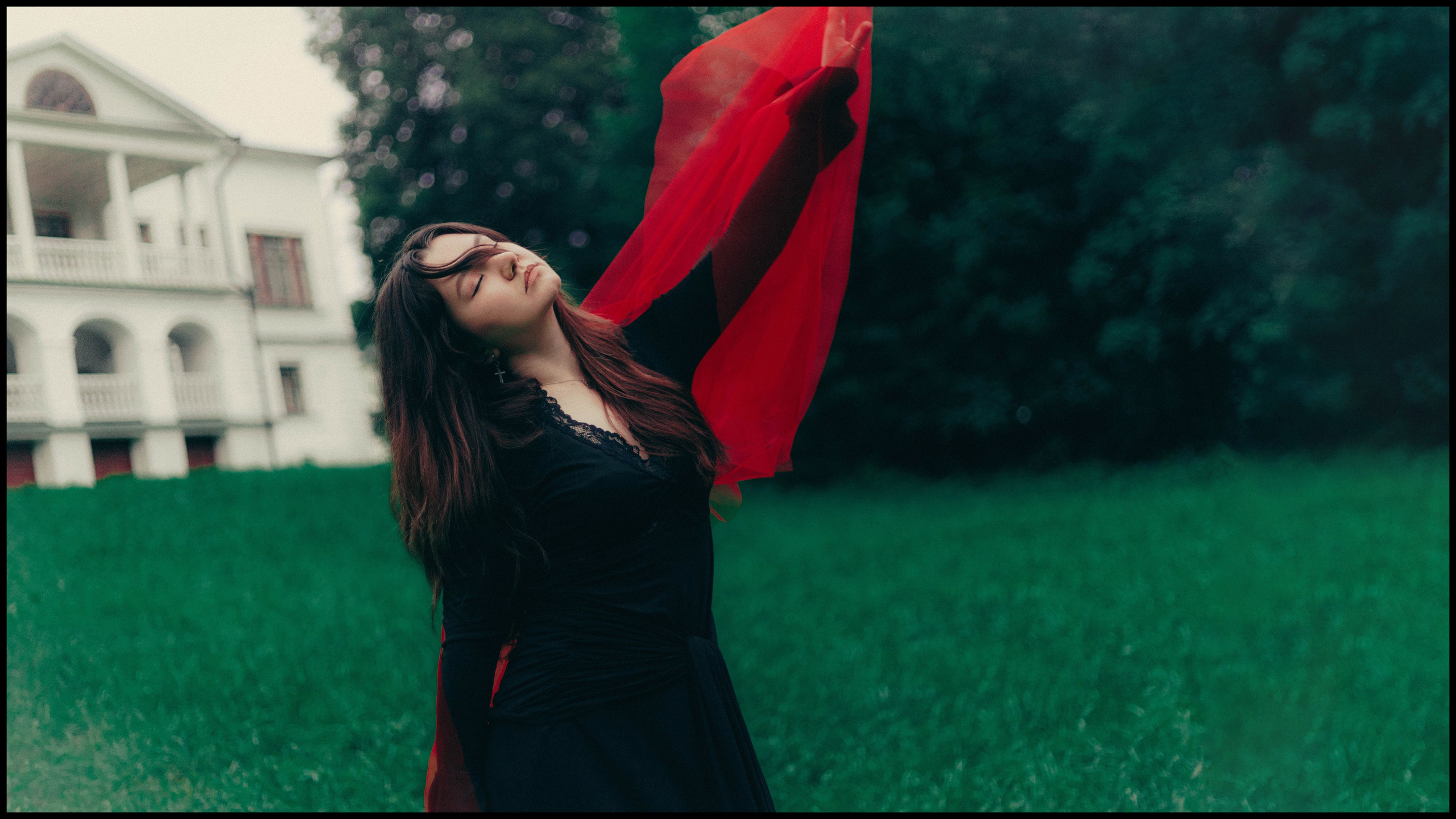 RED. Sun Betty — кинофотограф Элизабет