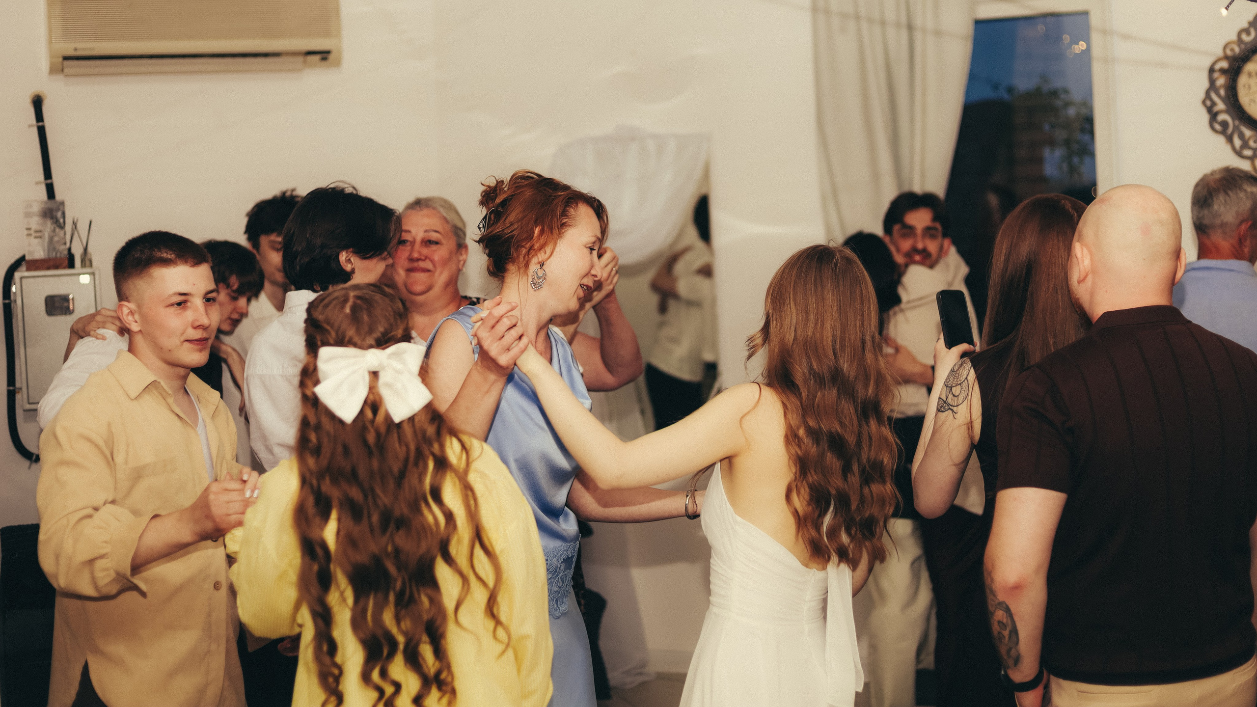 Wedding. Sun Betty — кинофотограф Элизабет