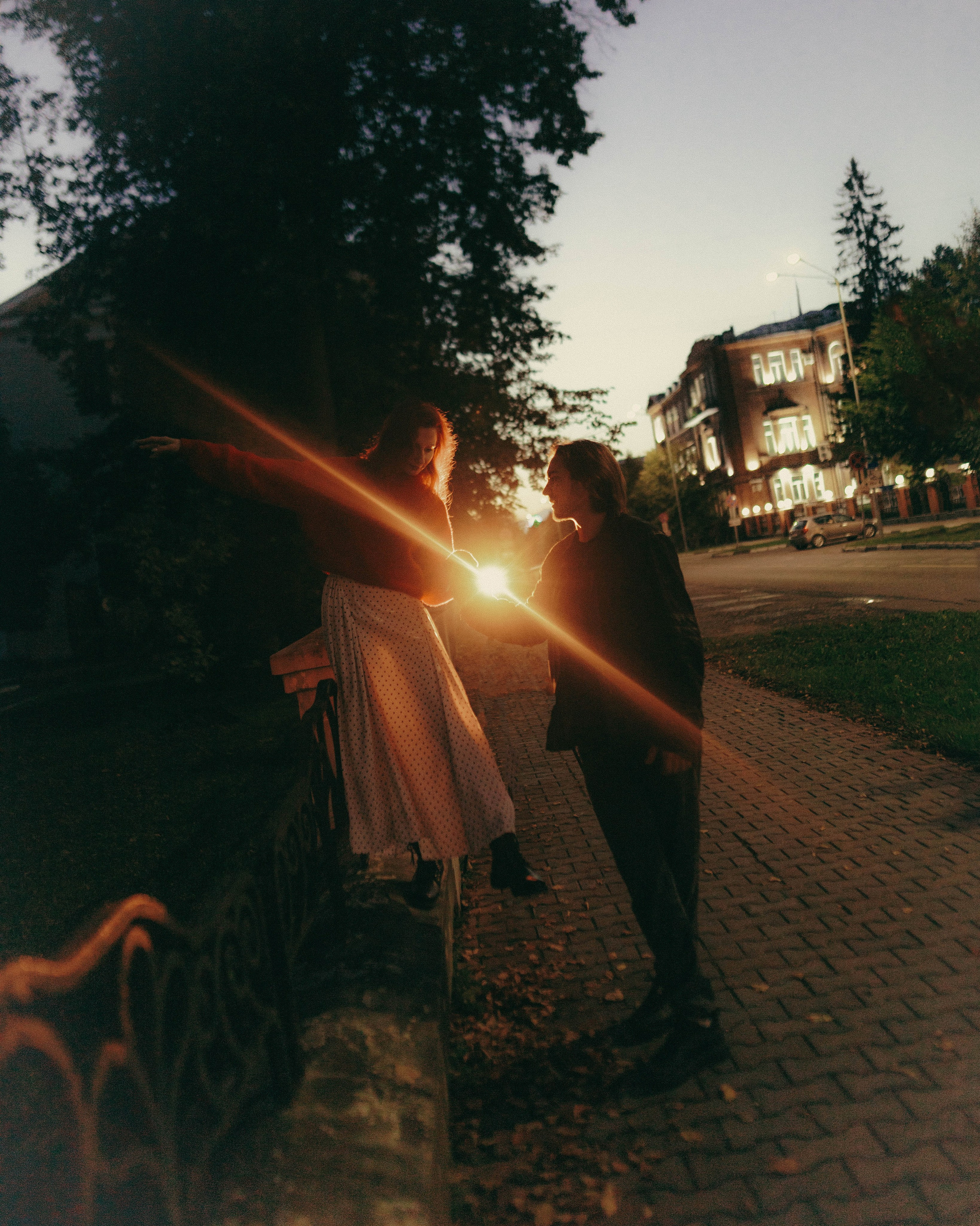 Если я буду танцевать, то только с тобой. Sun Betty — кинофотограф Элизабет