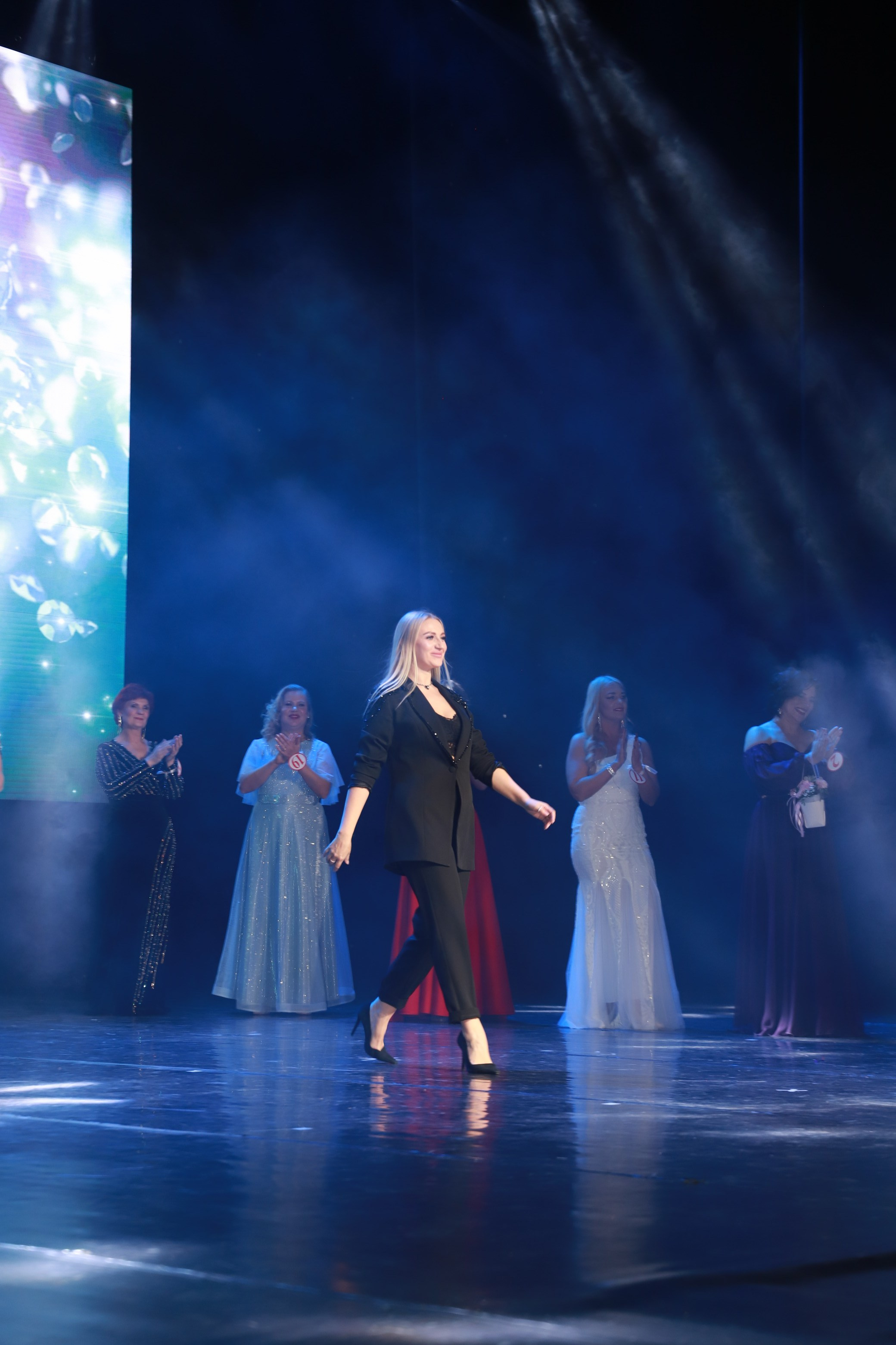 Финал конкурса Гранд Леди. Фотограф Юлия Мальцева