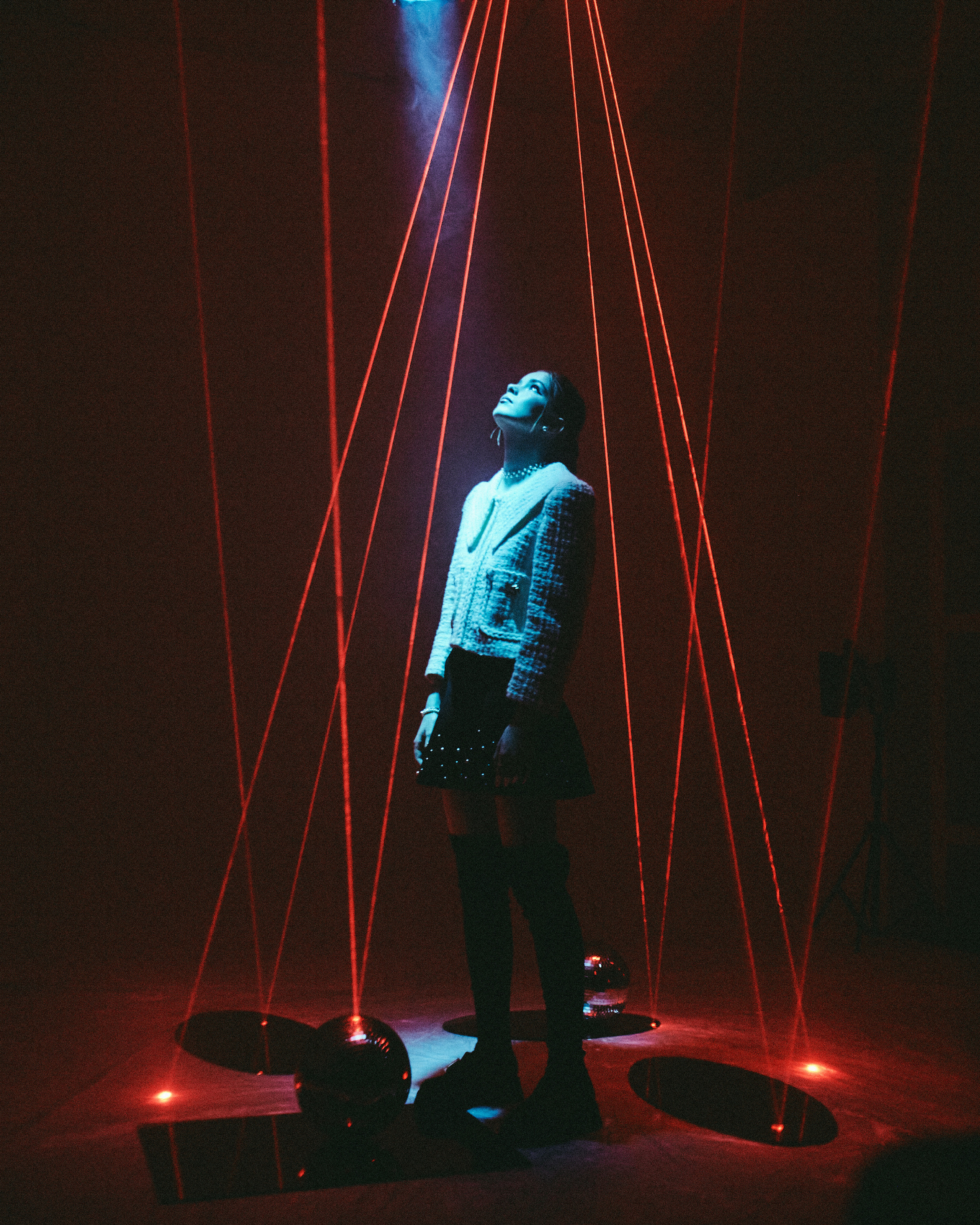 MARIA — LASER SHOOT. DINIS MUSTAFIN | PHOTOGRAPHY