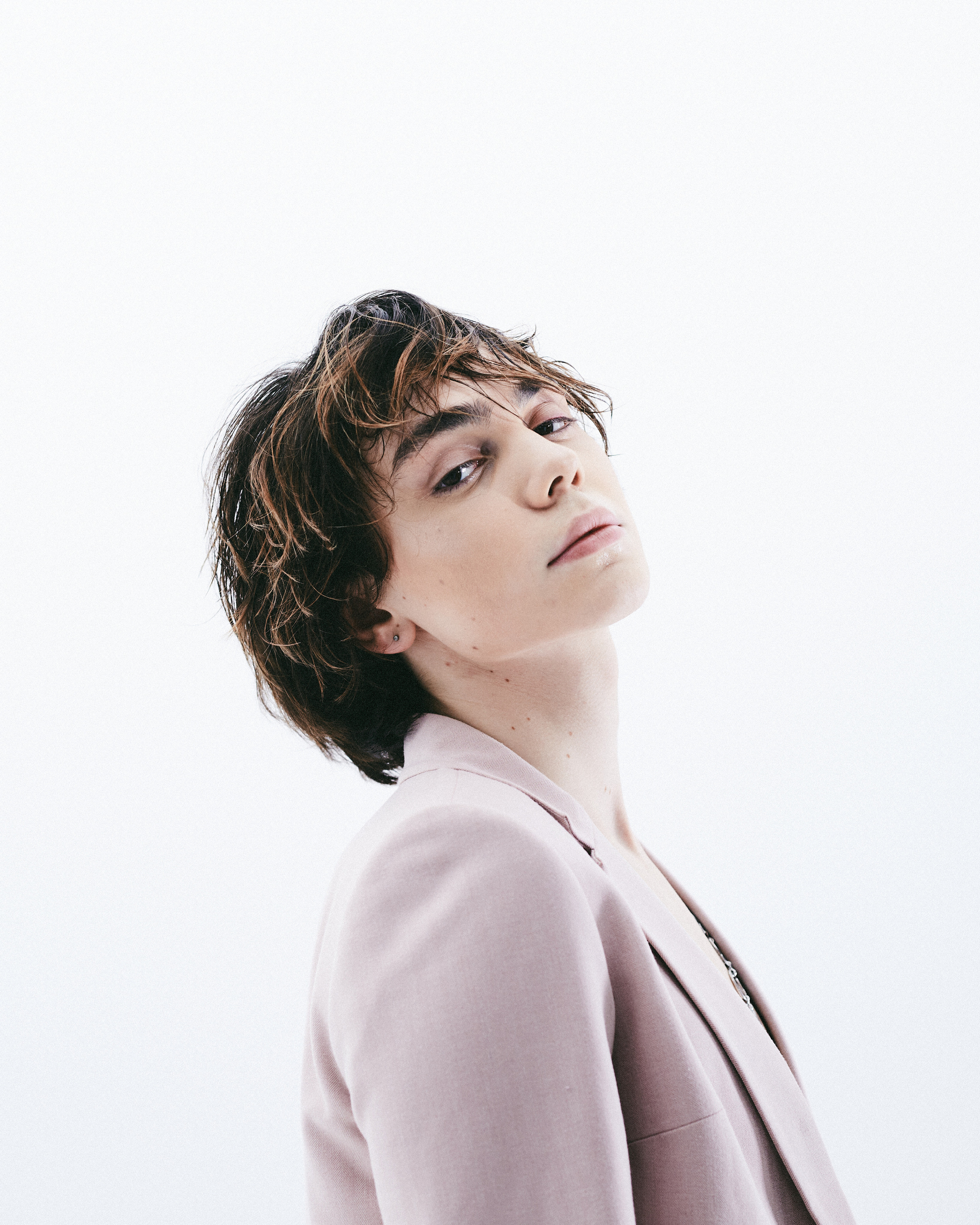 ANTON — CLOSMAIN. DINIS MUSTAFIN | PHOTOGRAPHY