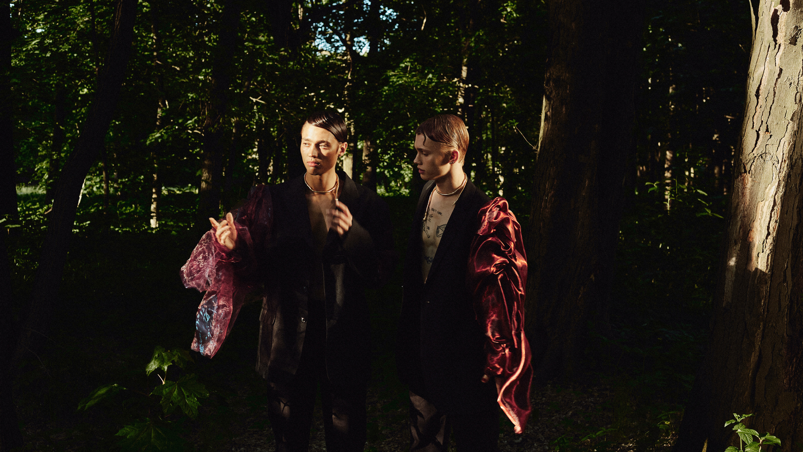 UNITY — DANYA & JENYA. DINIS MUSTAFIN | PHOTOGRAPHY