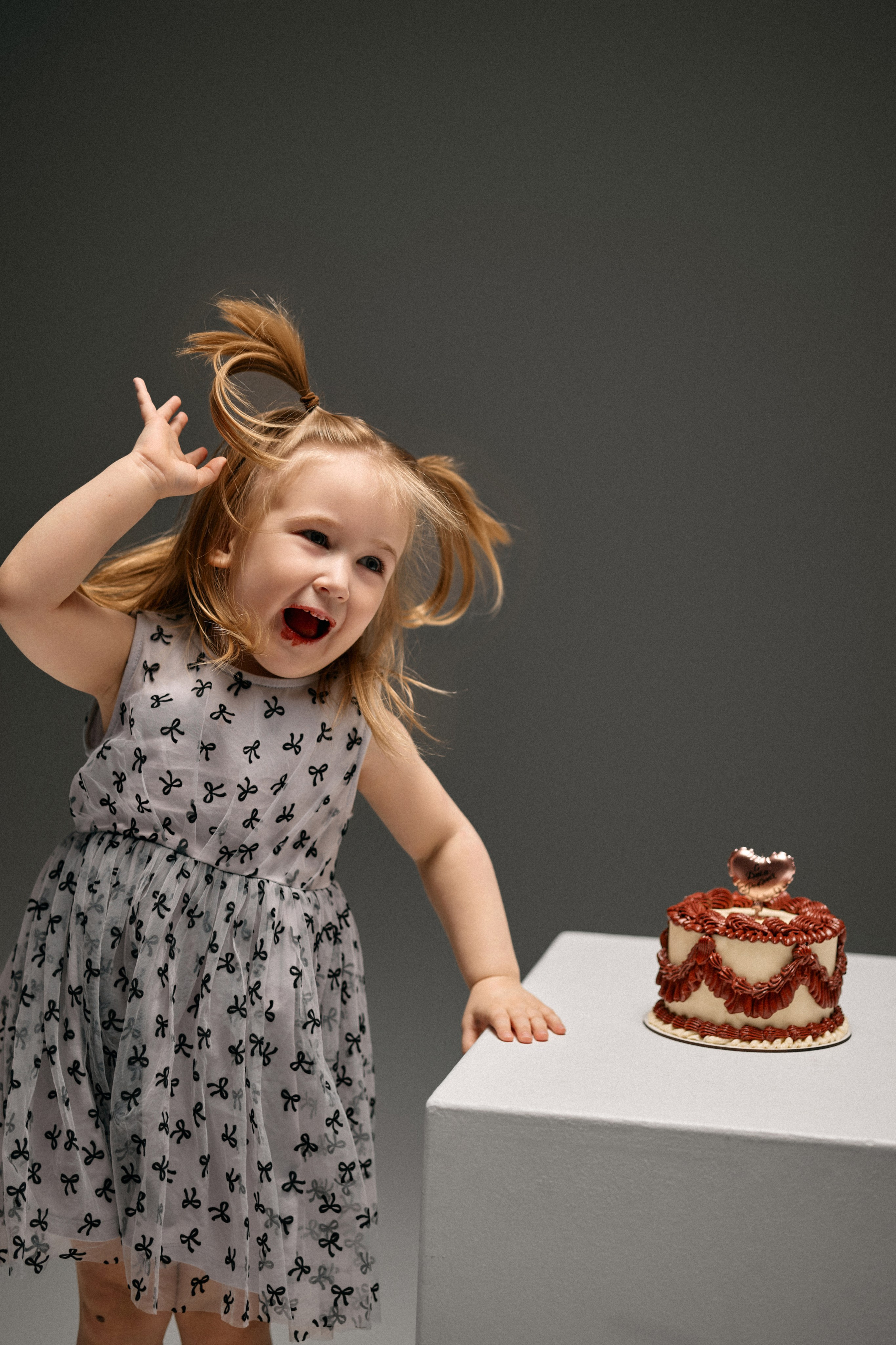 Кирилл, Анастасия и Мира. Сестры Карабаза. Фотографы и ретушеры в Москве и Санкт-Петербурге