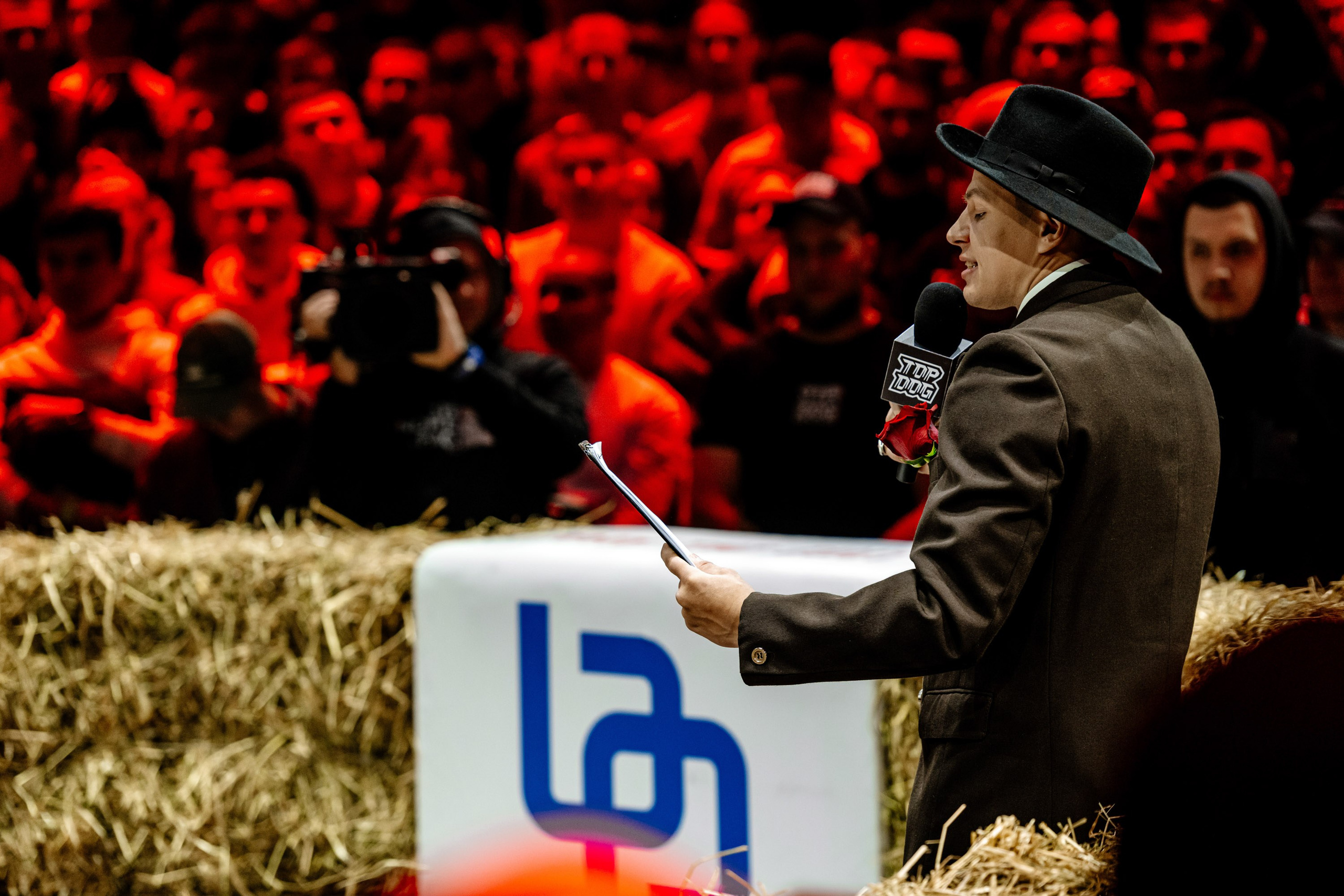 TOP DOG. Максим Комаров — Профессиональный фотограф