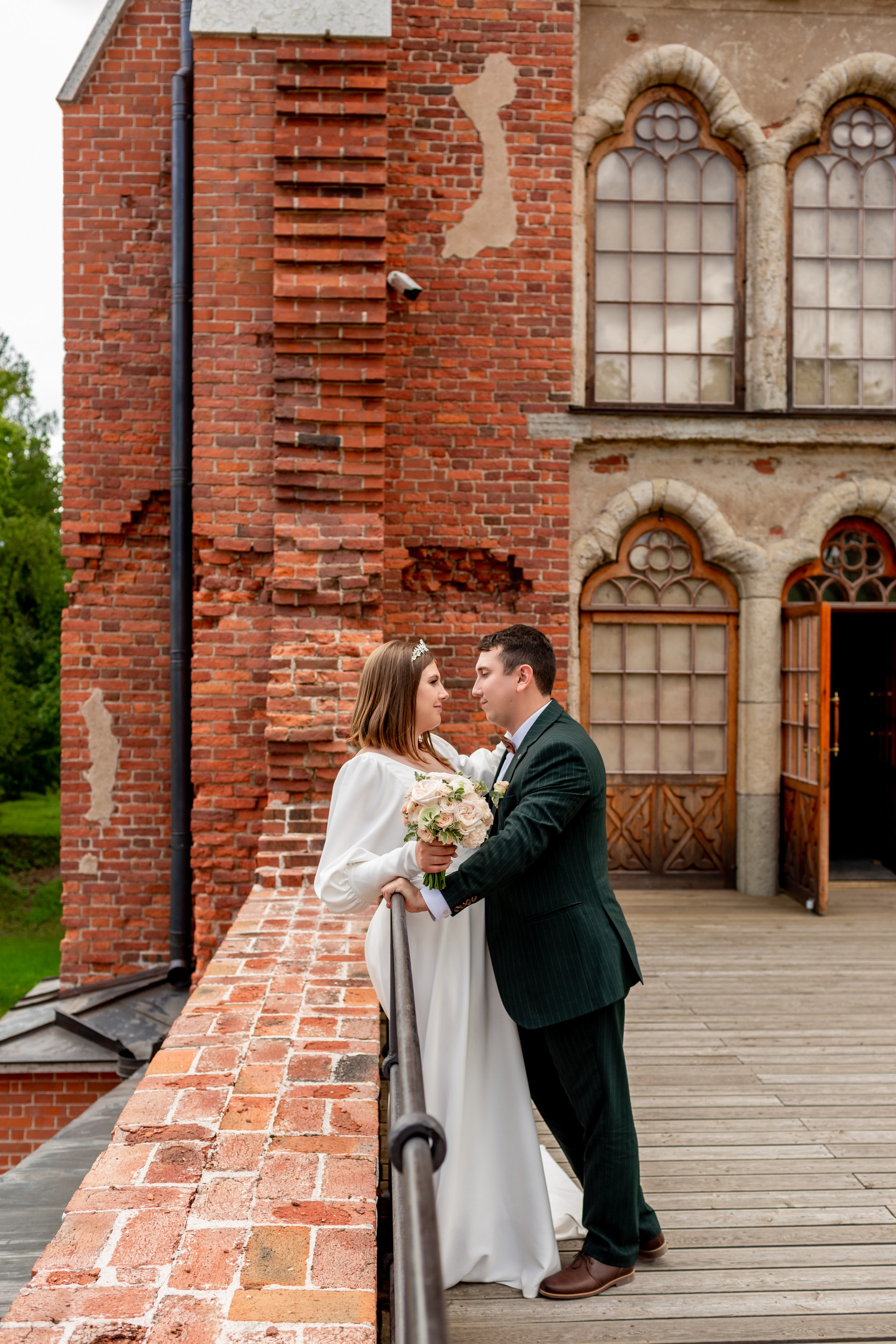 Свадебная фотосессия в Пушкине. Свадебный фотограф Кирилл Белый