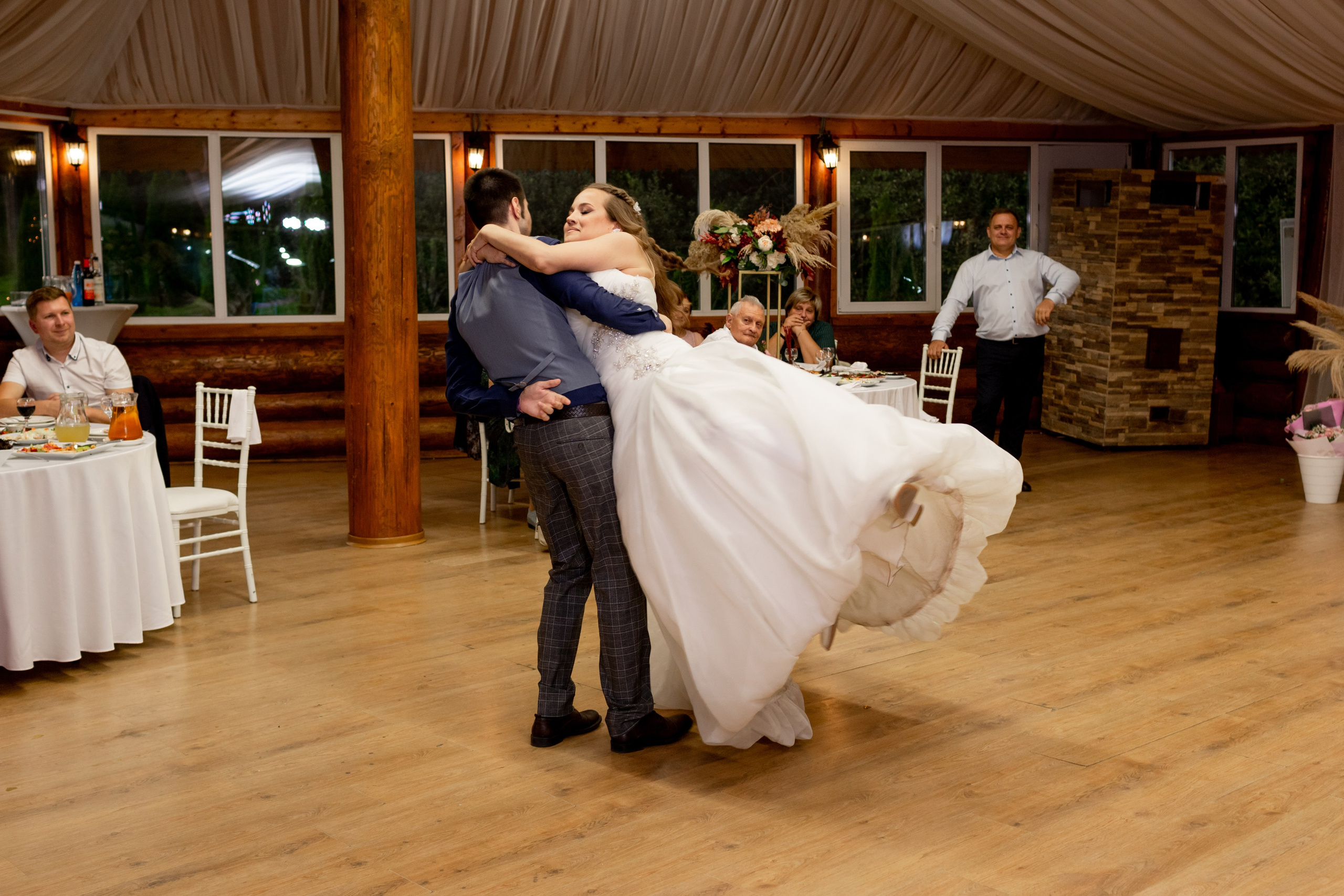 Свадебная фотосессия в Москве. Свадебный фотограф Кирилл Белый