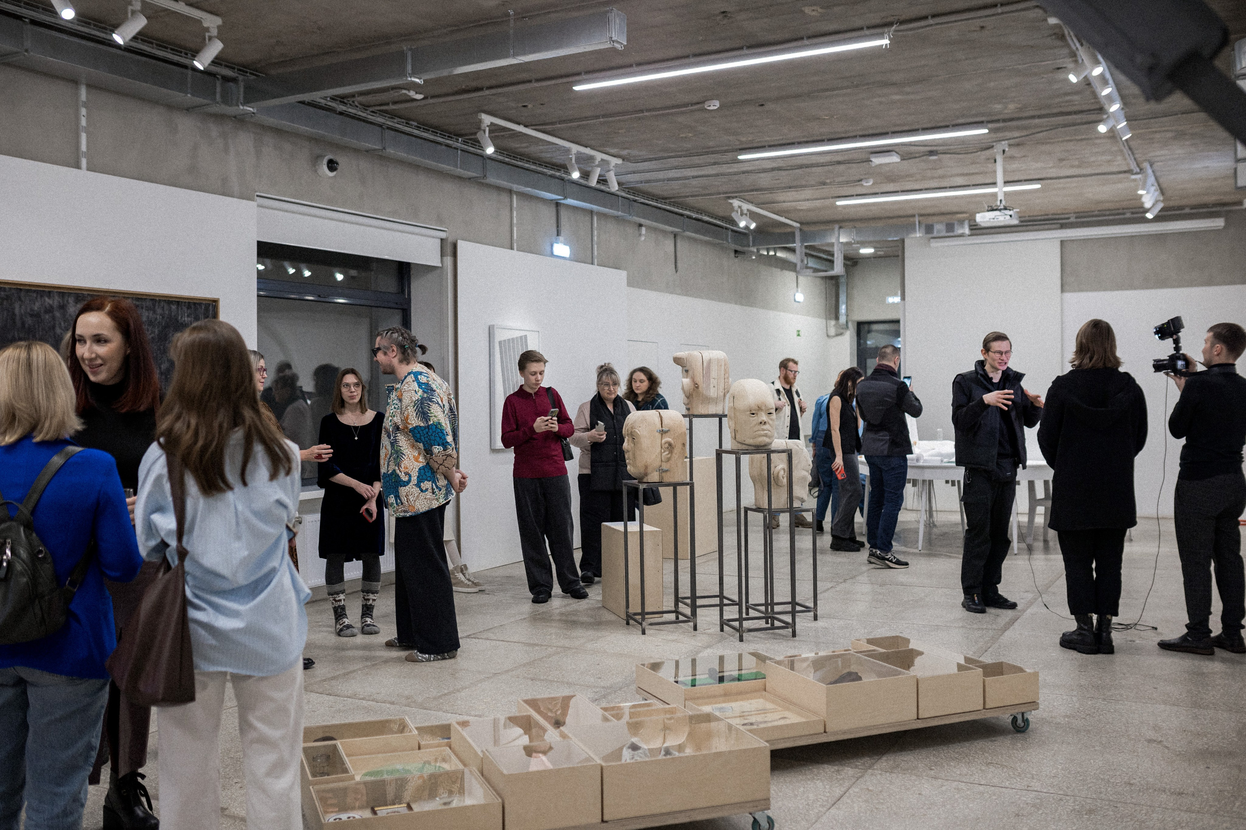 «Не сегодня» проект команды студии «Тихая». Фотограф городских и семейных событий Артем Карпухин