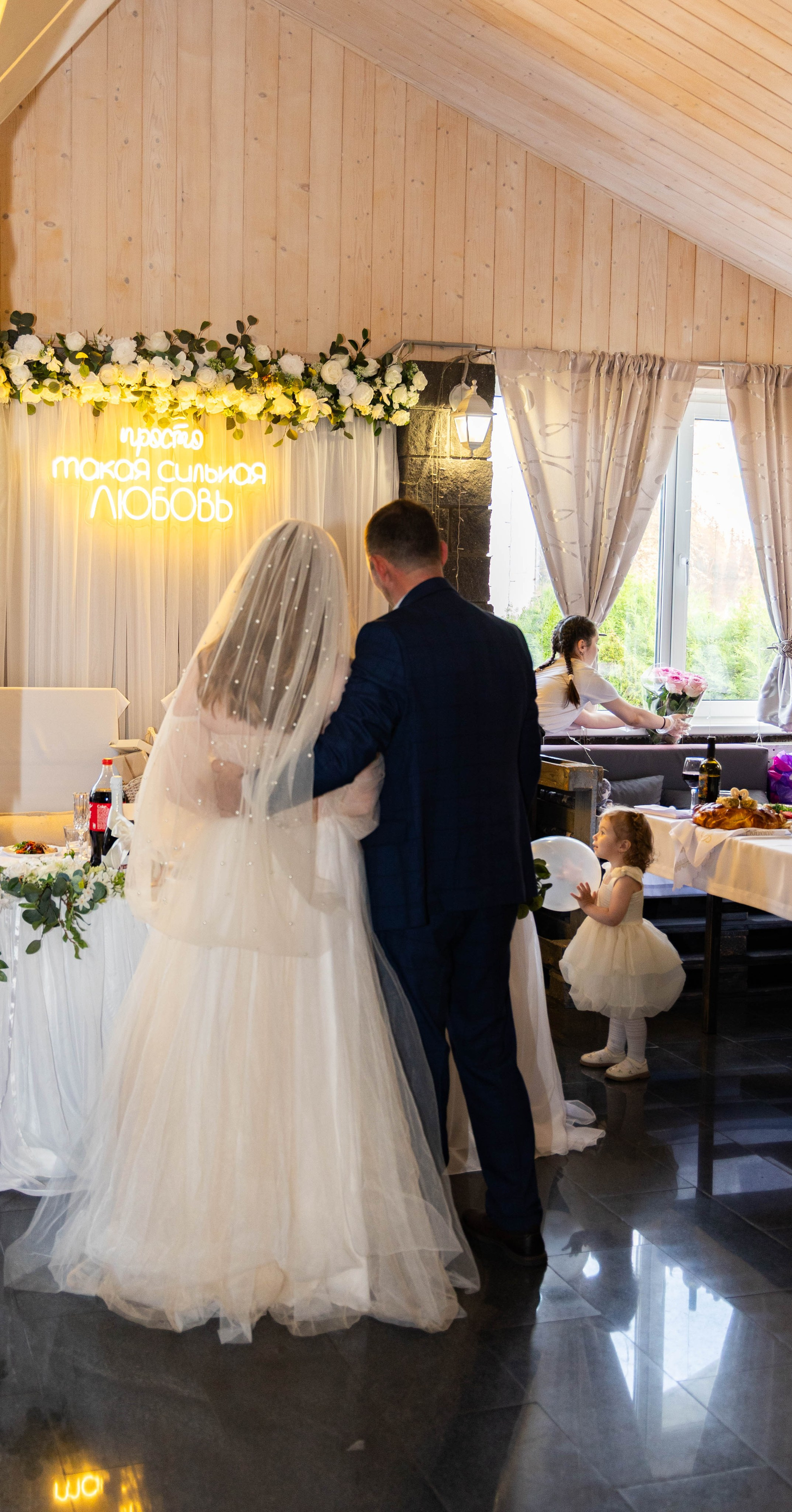 Свадебная фотосессия свадебный фотограф Татьяна Марсуверских свадебная фотопрогулка Москва Жуковский. Фотограф для маркетплейсов, фотоуслуги в Жуковском Татьяна Марсуверских