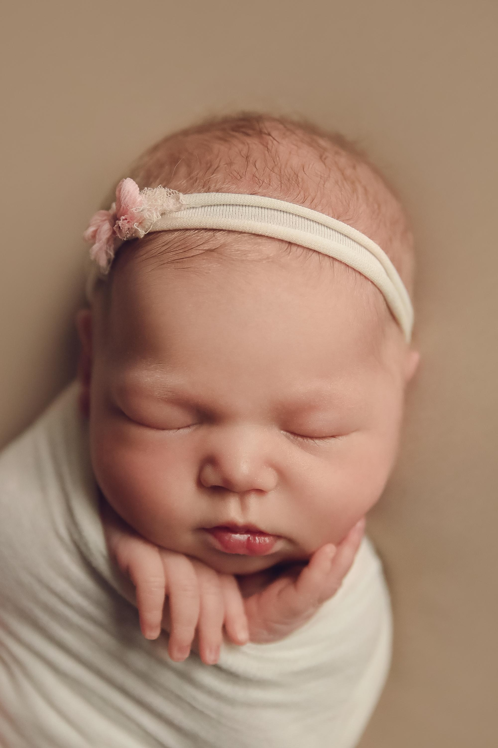 Новорожденные. Семейный фотограф и фотограф новорожденных в Санкт-Петербурге Алевтина