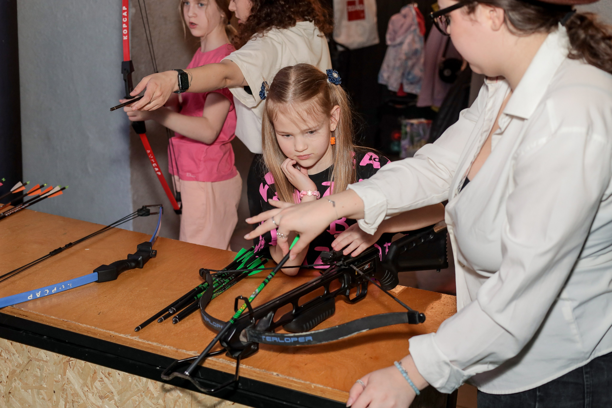 День рождение в стрелковом клубе. Фотограф Надршина Лилия