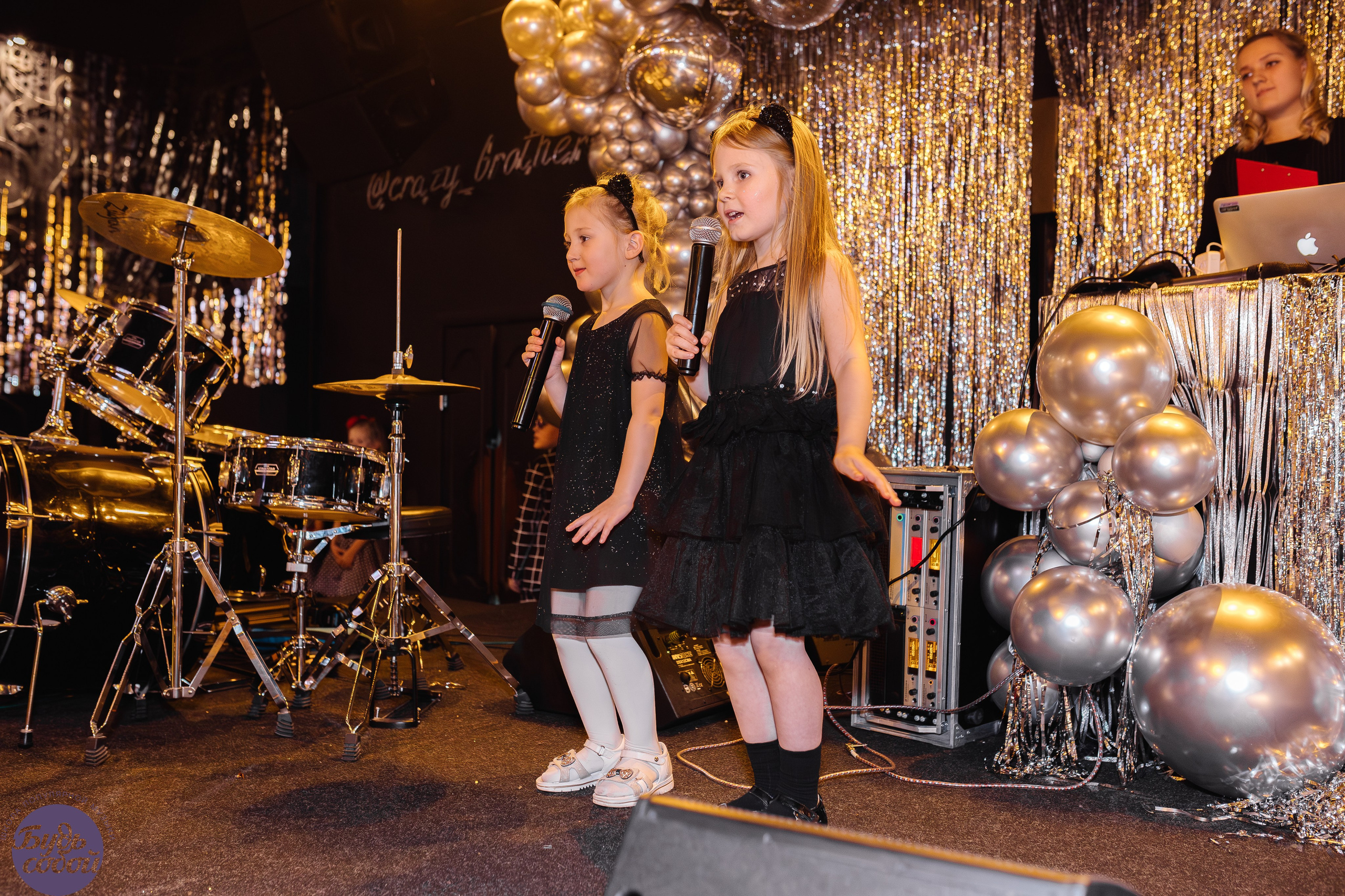 Репортаж детского выступления. Семейный и женский фотограф в Москве Надежда Воробьева