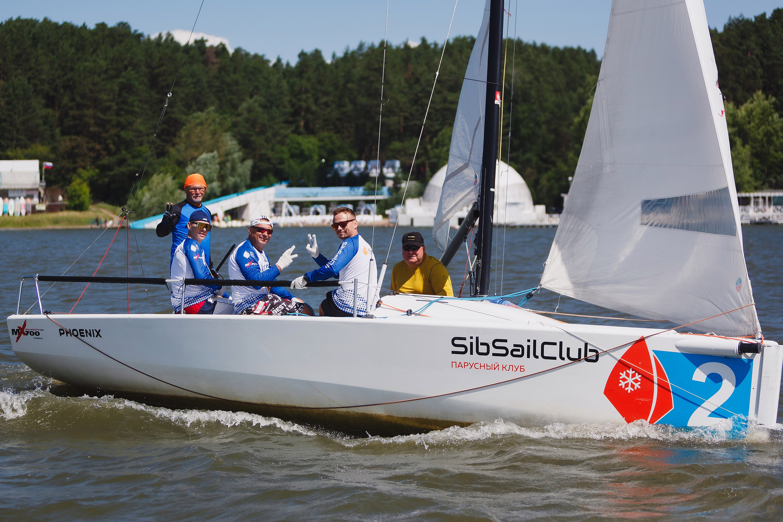 ЯХТИНГ. Roman Photo