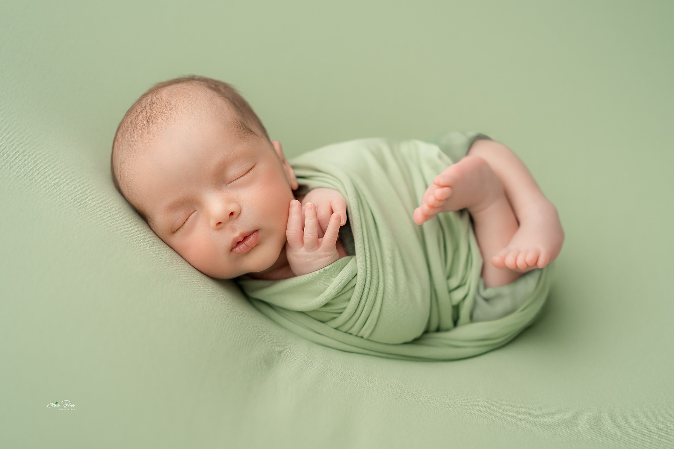 Фотосессия ньюборн. Детский фотограф в Южно-Сахалинске Irin She Simanovich