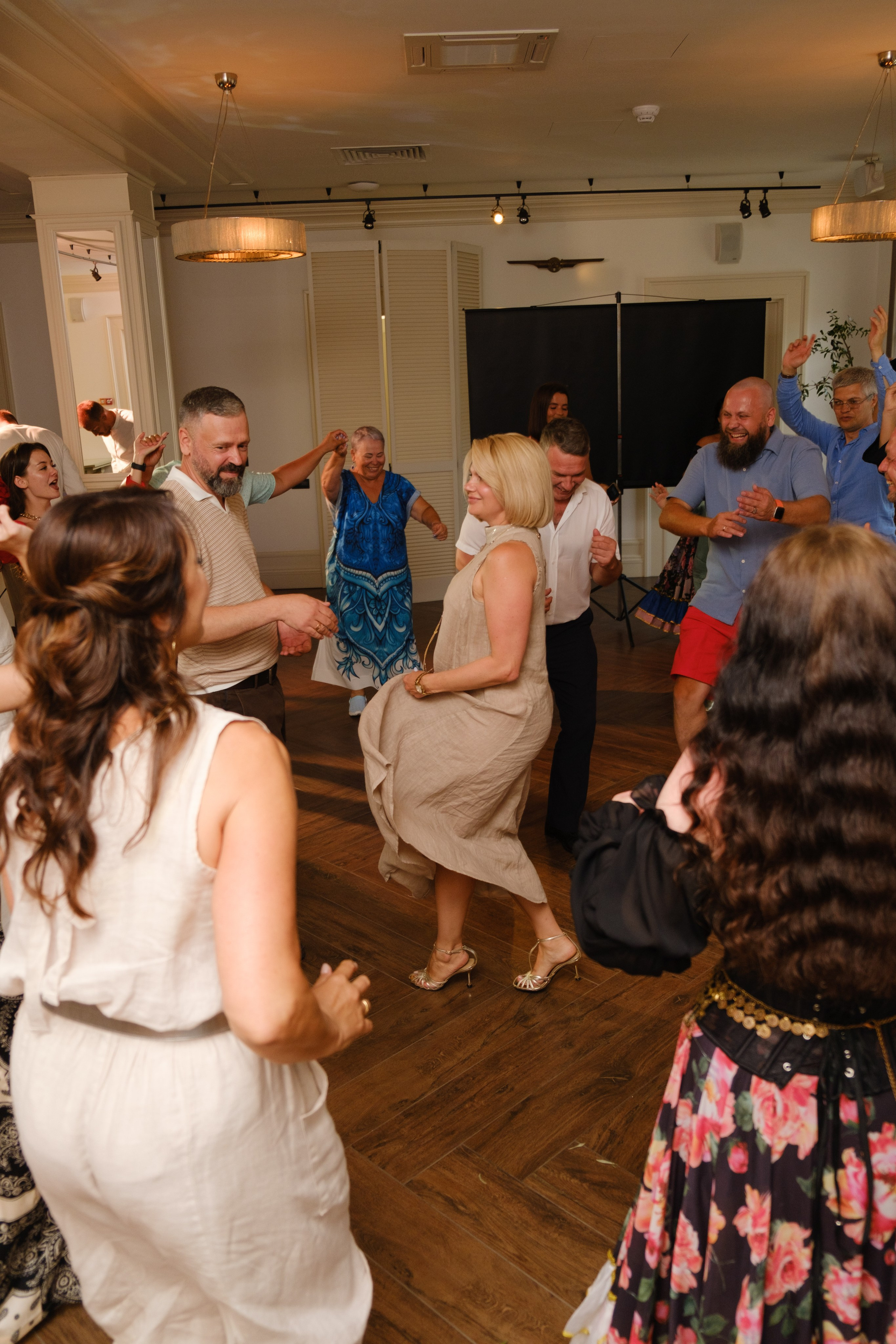 Фотограф на юбилей в Крыму | Съемка дня рождения | Илья Желдак. Профессиональная фотосъемка в Крыму. Натуральные эмоции и живые кадры. Забронируйте дату прямо сейчас!