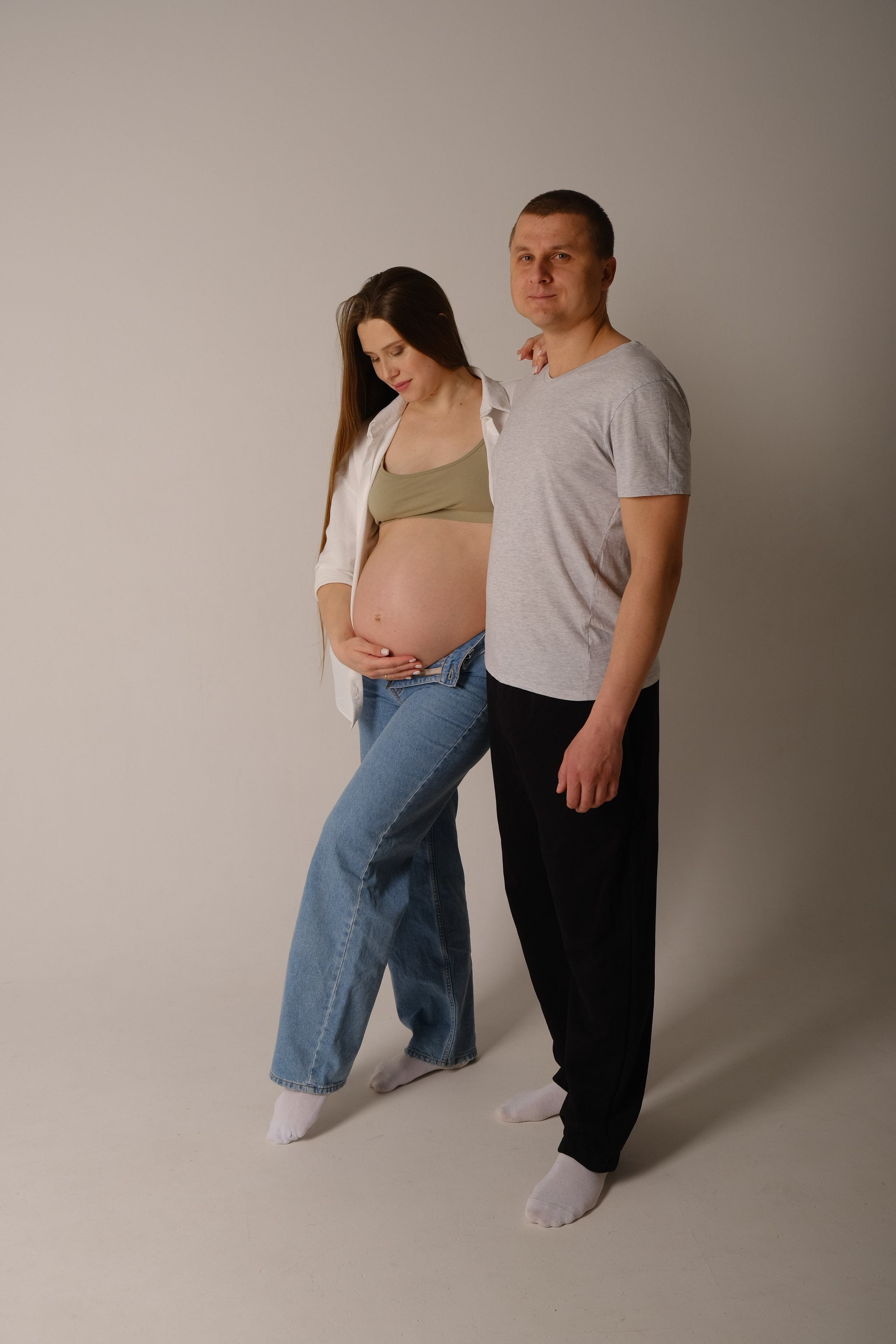 Беременность. Профессиональная фотосъемка в Крыму. Натуральные эмоции и живые кадры. Забронируйте дату прямо сейчас!