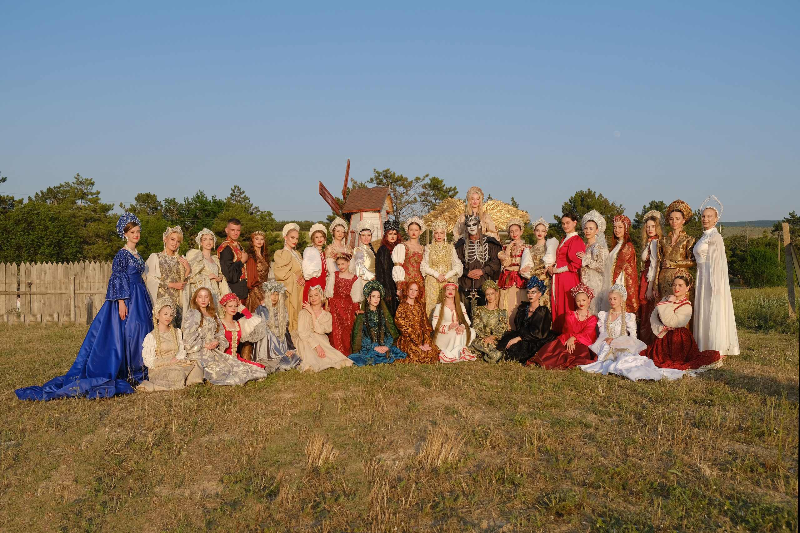 Славянский фестиваль «MARYCROWNS». Профессиональная фотосъемка в Крыму. Натуральные эмоции и живые кадры. Забронируйте дату прямо сейчас!