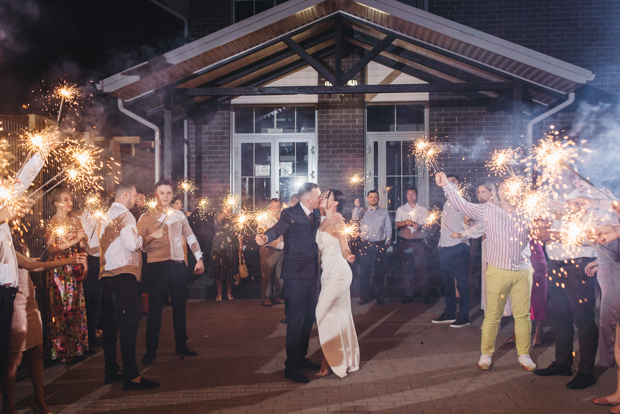 Дмитрий и Дарья. Հարսանեկան լուսանկարչություն Հայաստանում Ադամյանների ընտանիքի կողմից