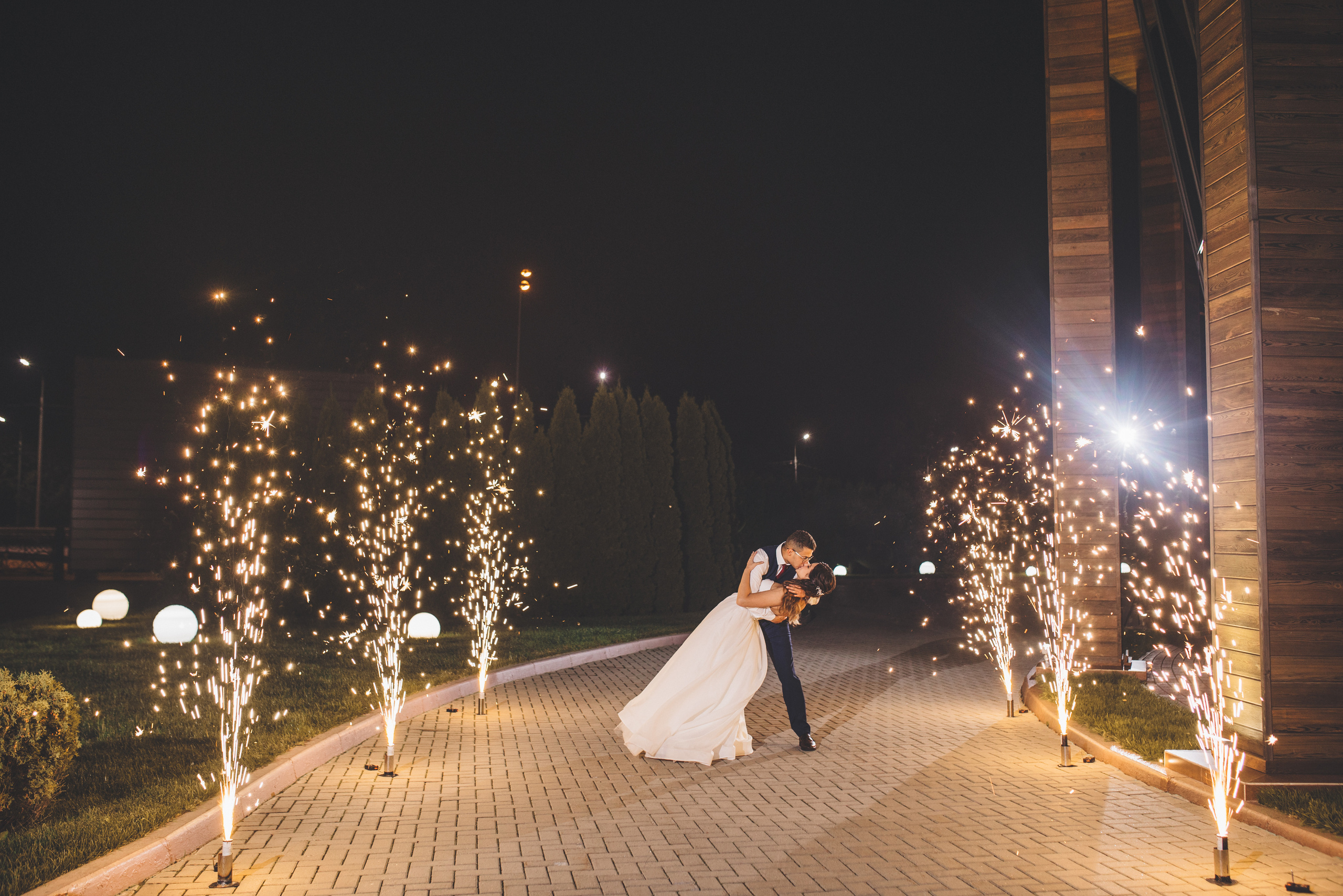 Салем и Яна. Հարսանեկան լուսանկարչություն Հայաստանում Ադամյանների ընտանիքի կողմից