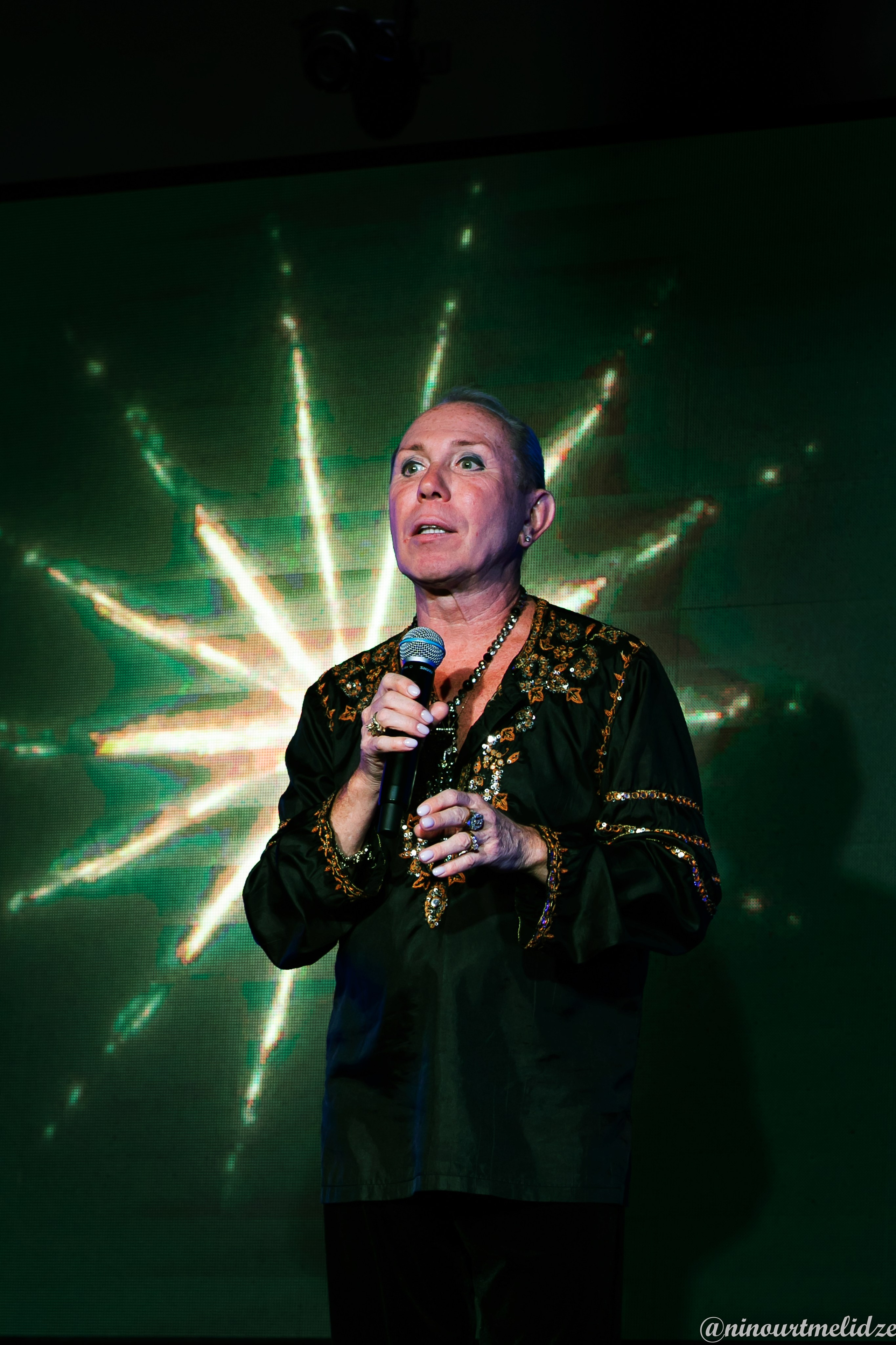 Презентация клипа Милы Романиди. Art photographer Nino