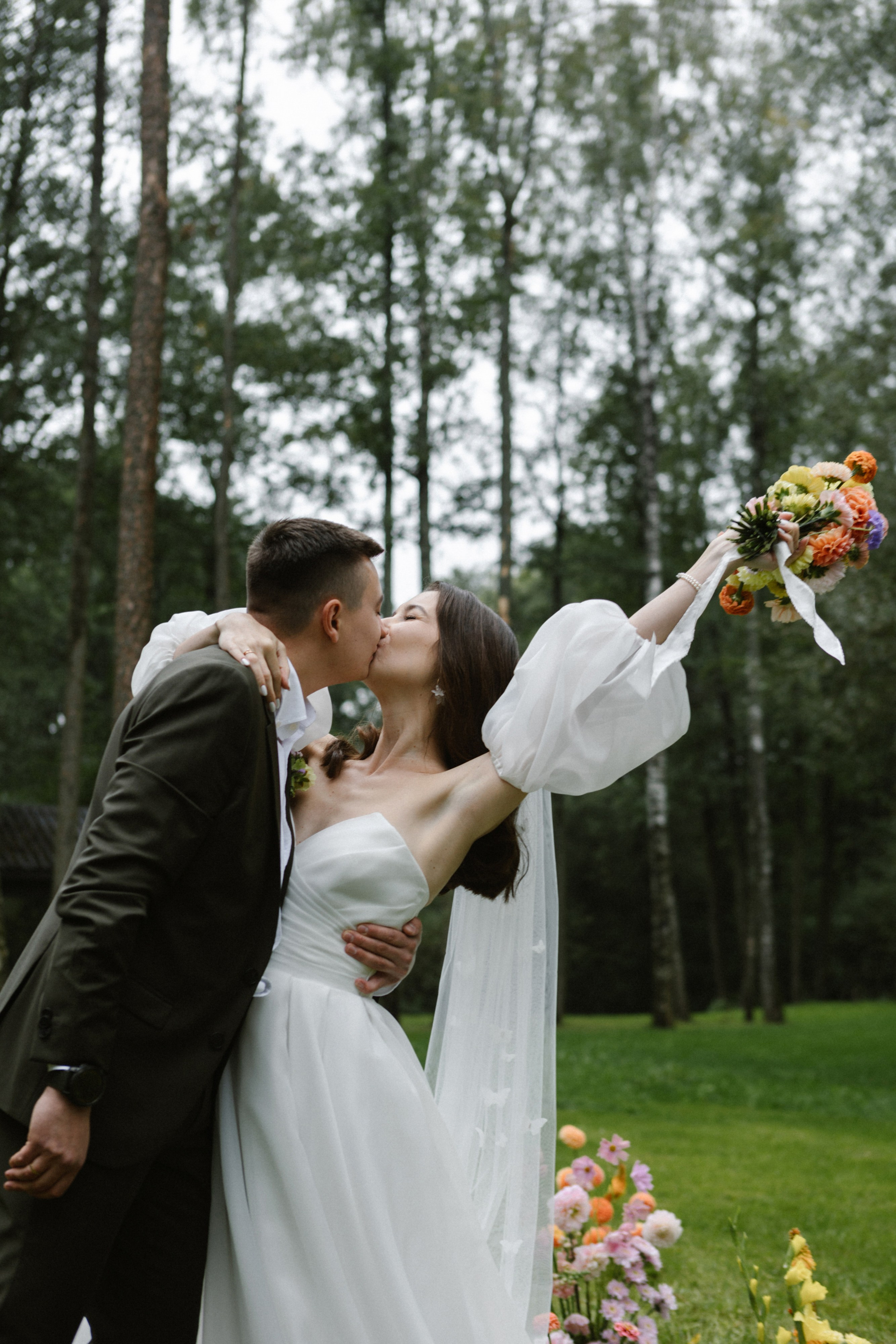 Аня и Сева. Эстетичный свадебный репортаж в любом городе страны