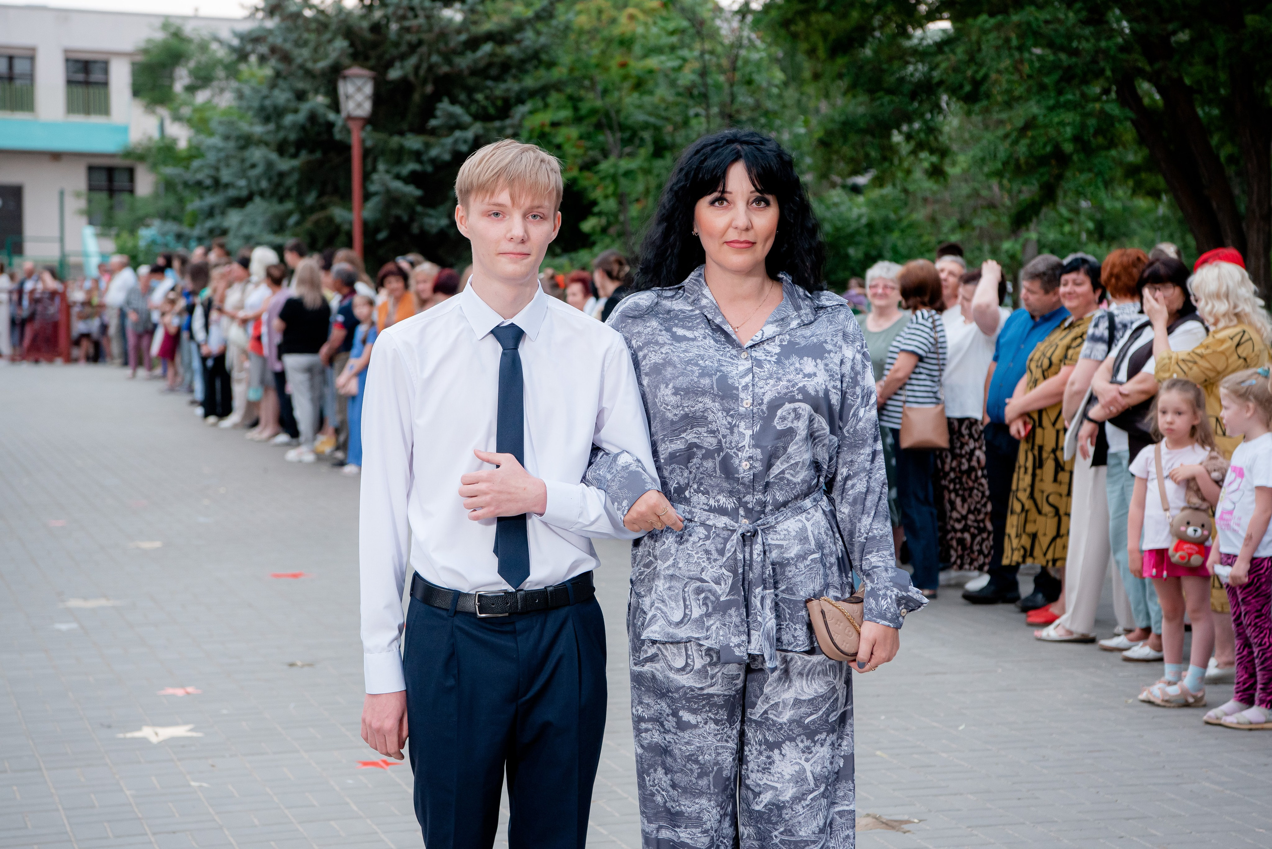 140 Школа. Вручение и Банкет. Сити Холл. Фотограф в Волгограде и Волжском Александр Горбань