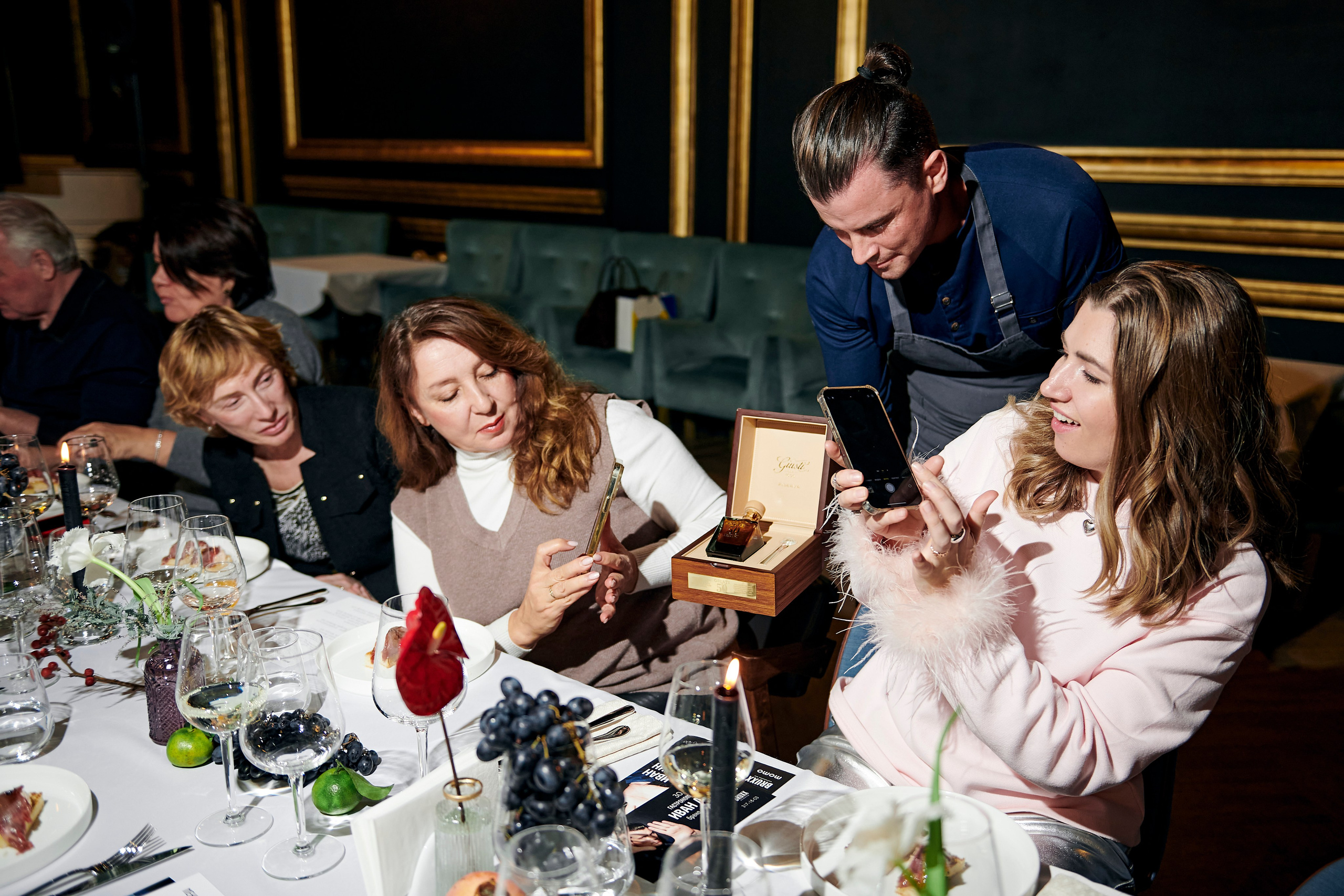 Momo. Ужин с Иваном Лучкиным (Bruxx). Фотограф Постольник Дарья