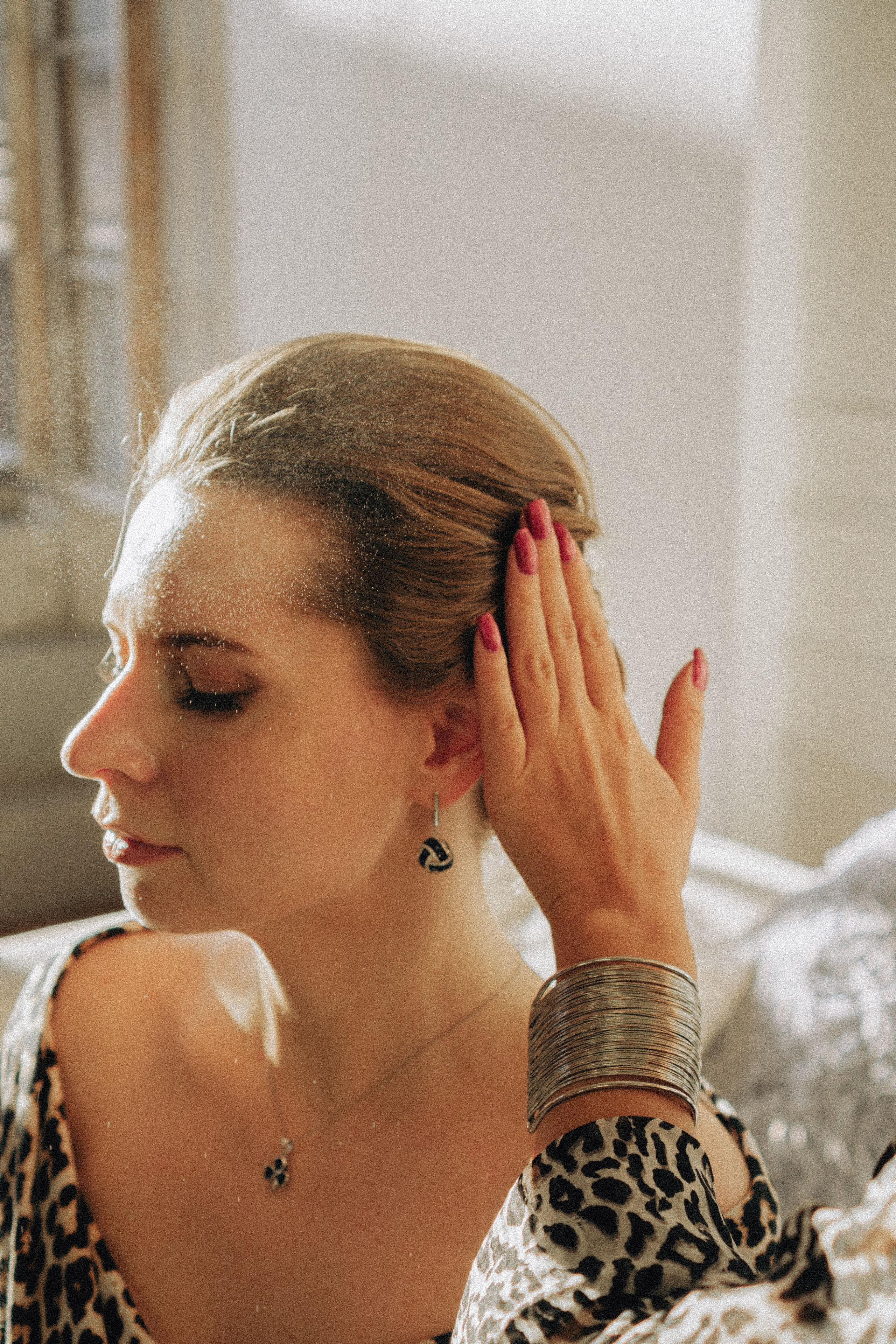 ФОТОСЕСИИЯ В СТУДИИ ДЛЯ ДЕВУШКИ ПСИХОЛОГА. Профессиональный фотограф, Санкт-Петербург — Виктория Богомолова