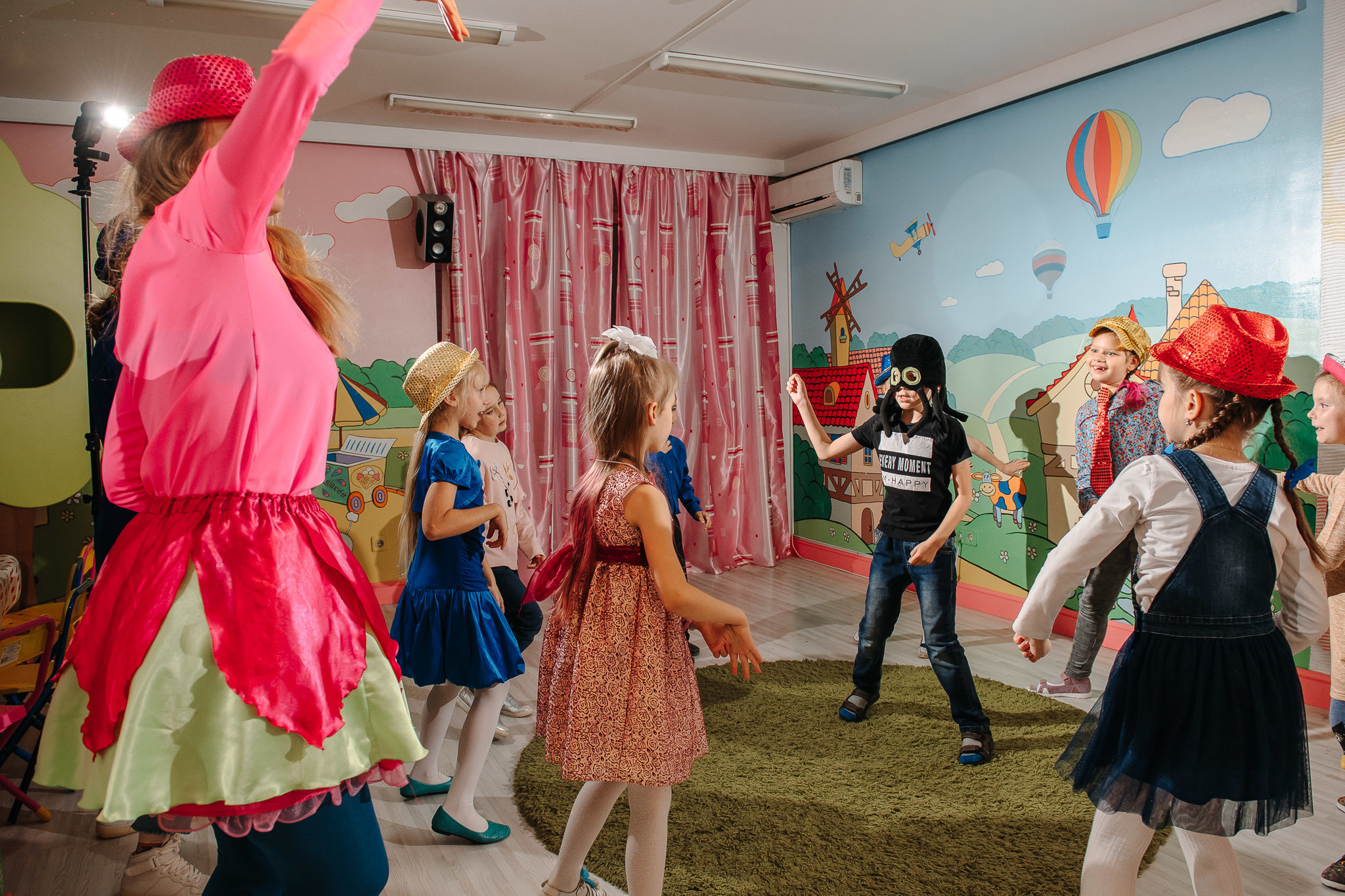 Детский сад «Радуга».День Рождения Полины. Фотограф Валерия Голубева (Миронова)