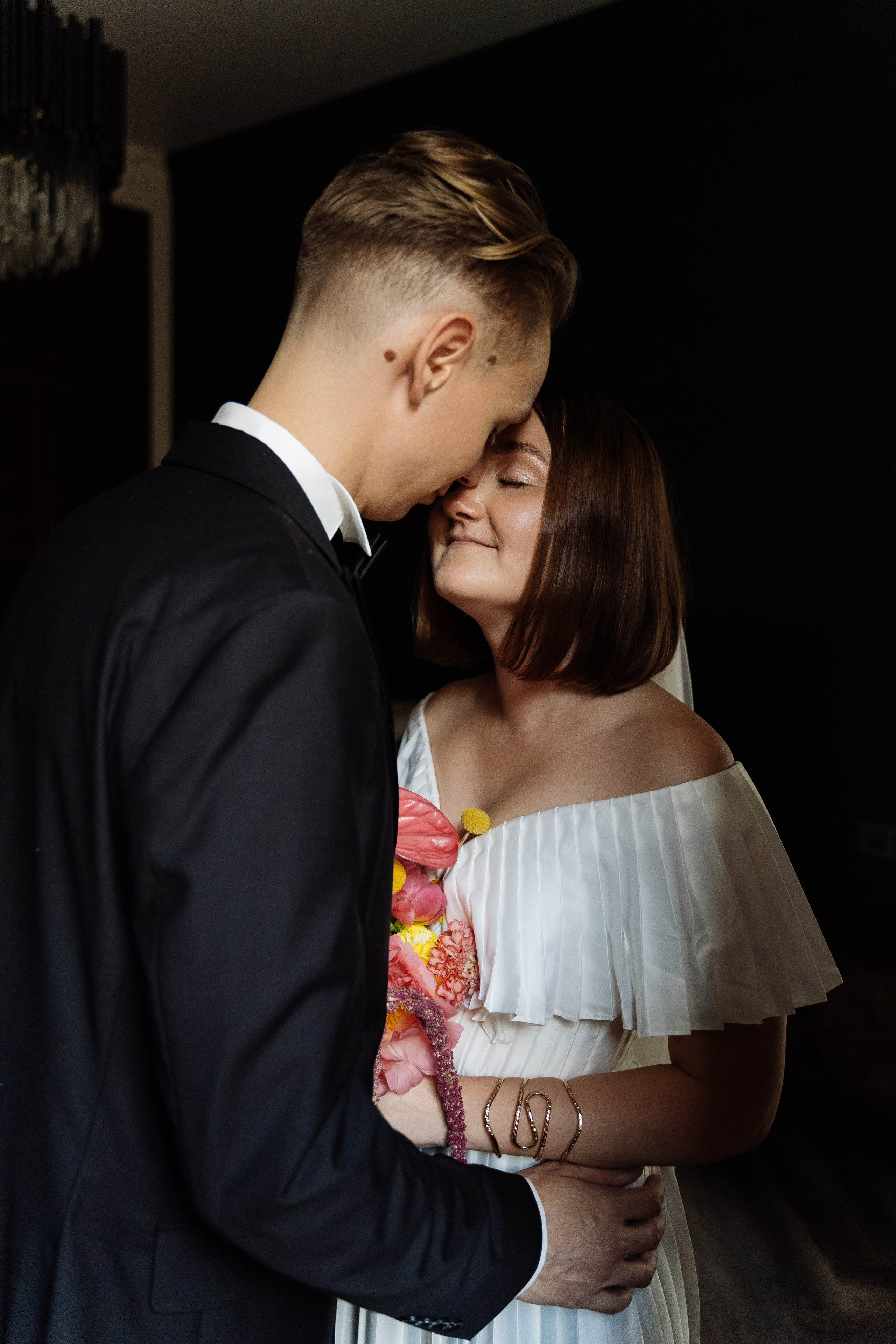 Свадьба на крыше Петербурга. Свадебный фотограф организатор в Санкт-Петербурге Ассоль Опарина