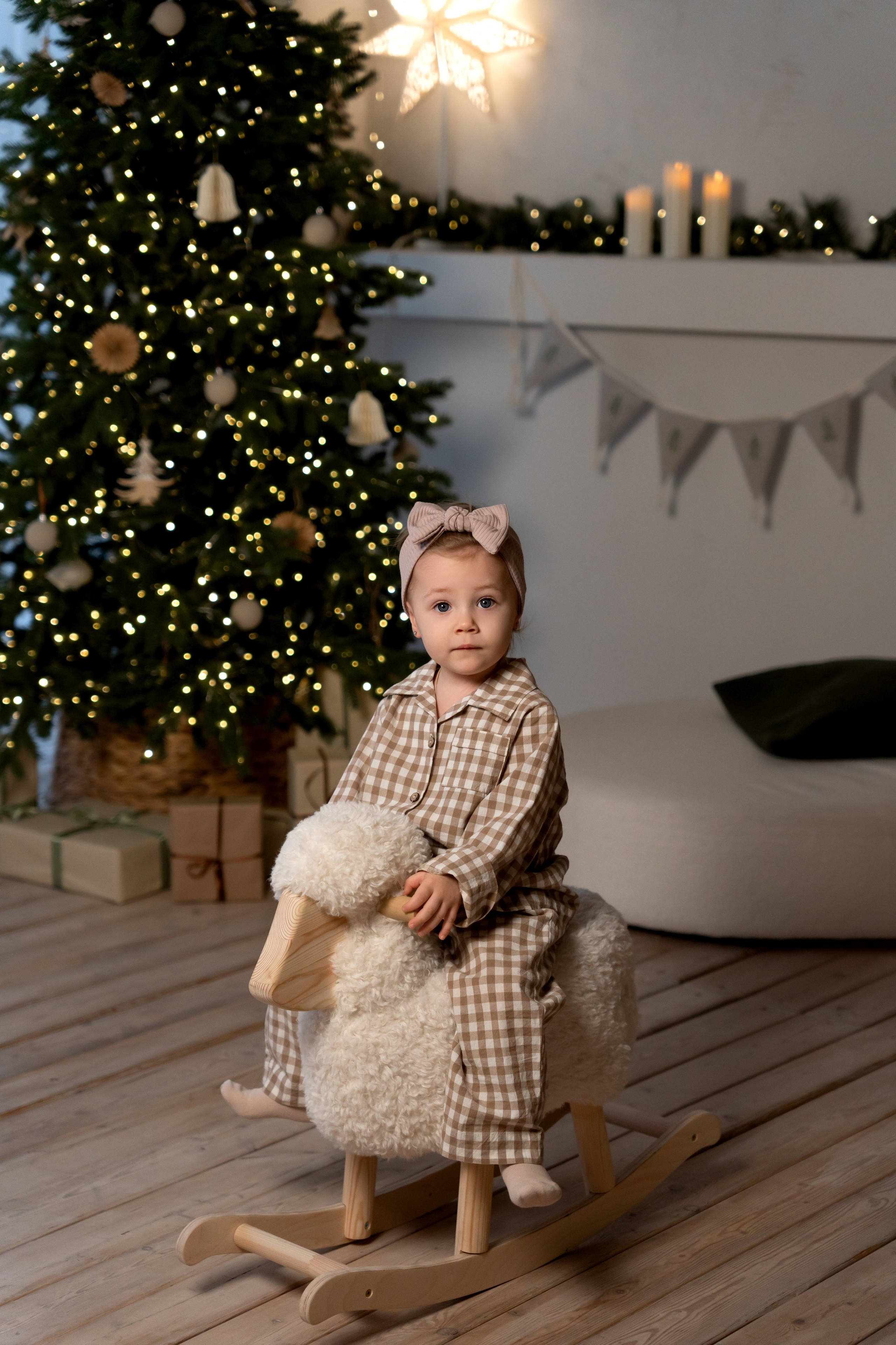 Теплая новогодняя семейная фотосессия. Фотограф в Красноярске. Юлия Чаушанская